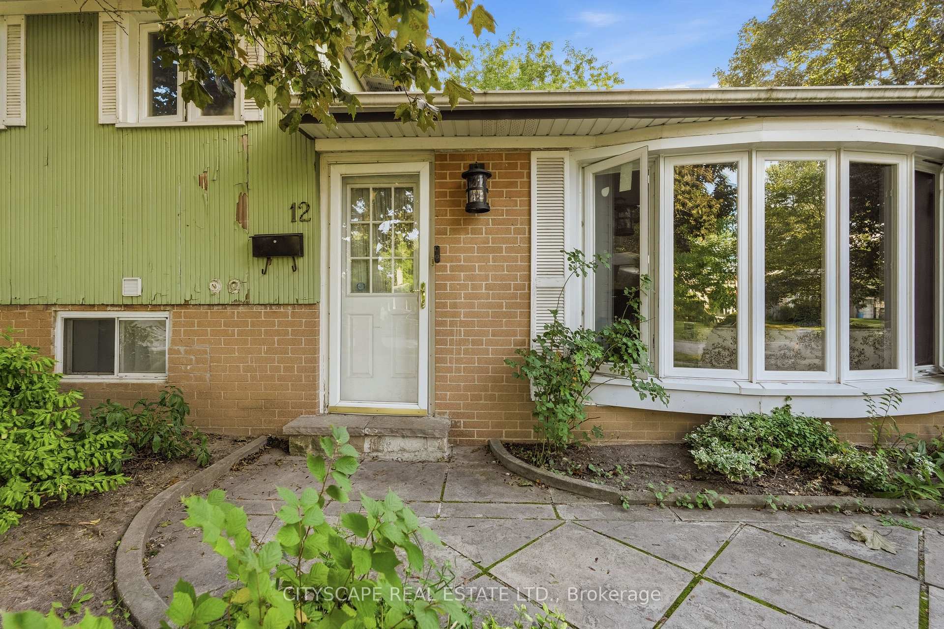 Photo 6 of 12 Vanderbrent Crescent, Etobicoke, Willowridge-Martingrove-Richview — HOMEH