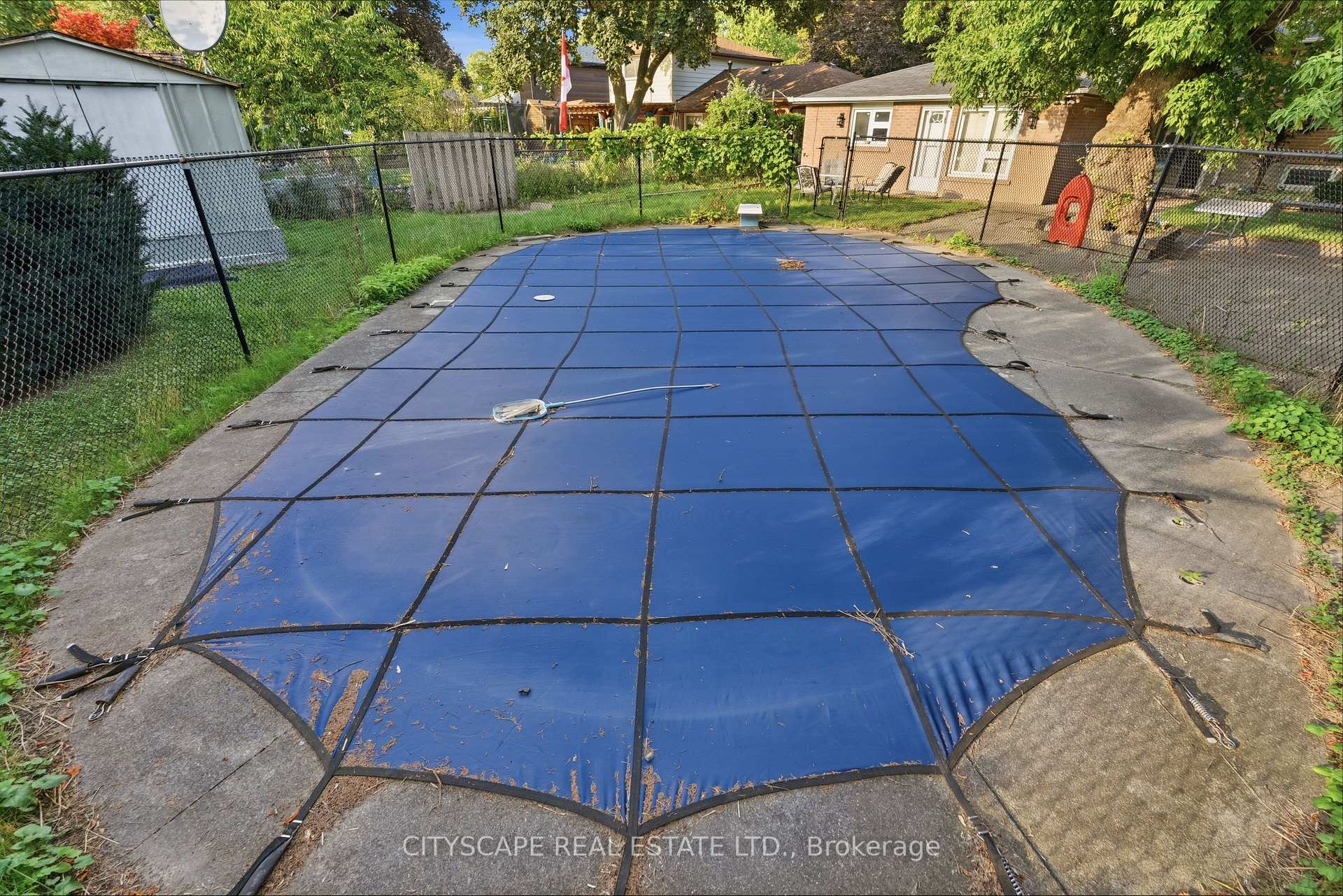 Photo 47 of 12 Vanderbrent Crescent, Etobicoke, Willowridge-Martingrove-Richview — HOMEH