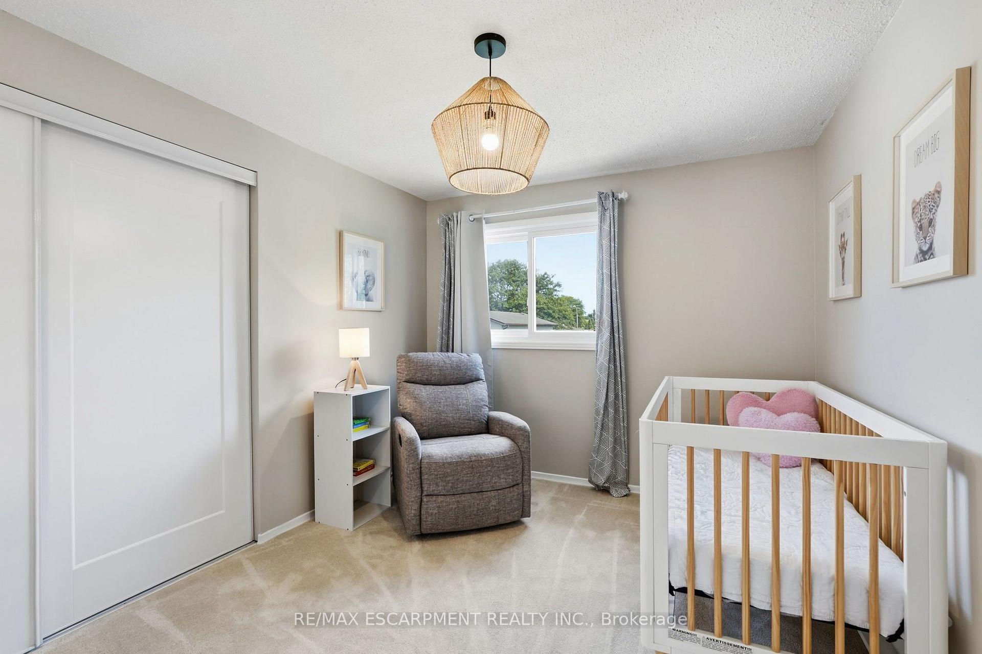 Photo 23 of 10 Acacia Street, Hamilton, Stoney Creek Mountain — HOMEH