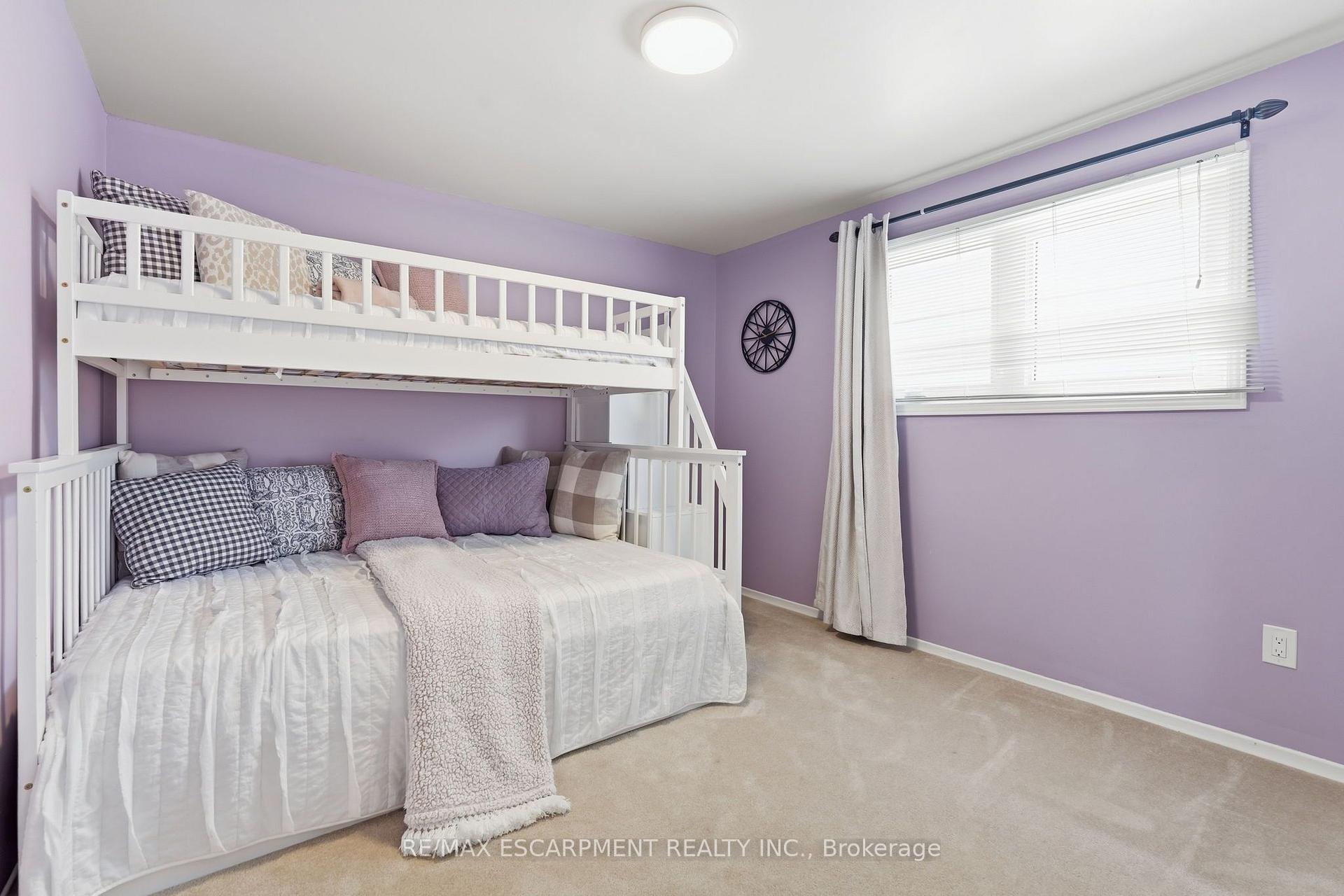 Photo 28 of 10 Acacia Street, Hamilton, Stoney Creek Mountain — HOMEH