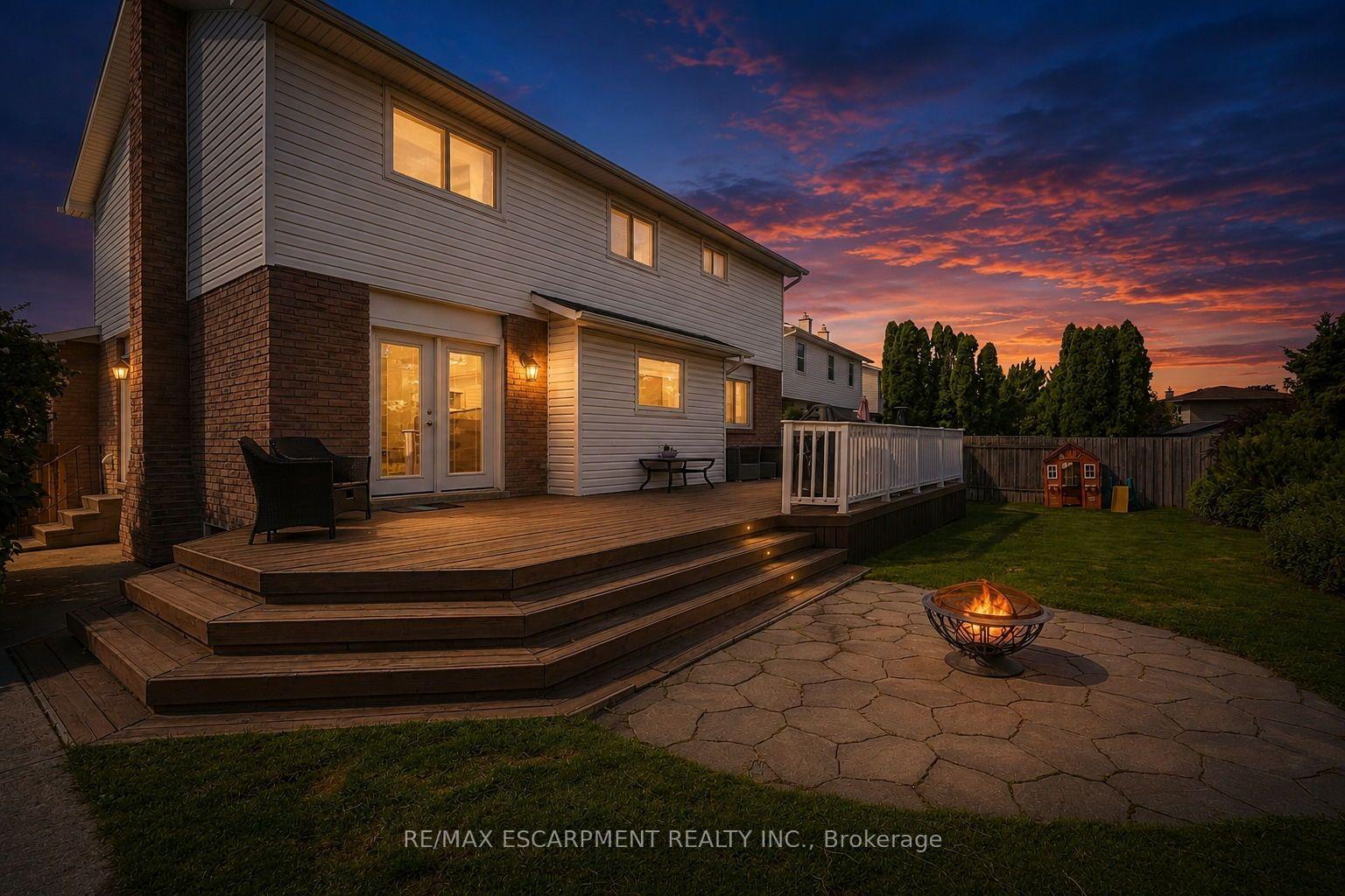 Photo 48 of 10 Acacia Street, Hamilton, Stoney Creek Mountain — HOMEH