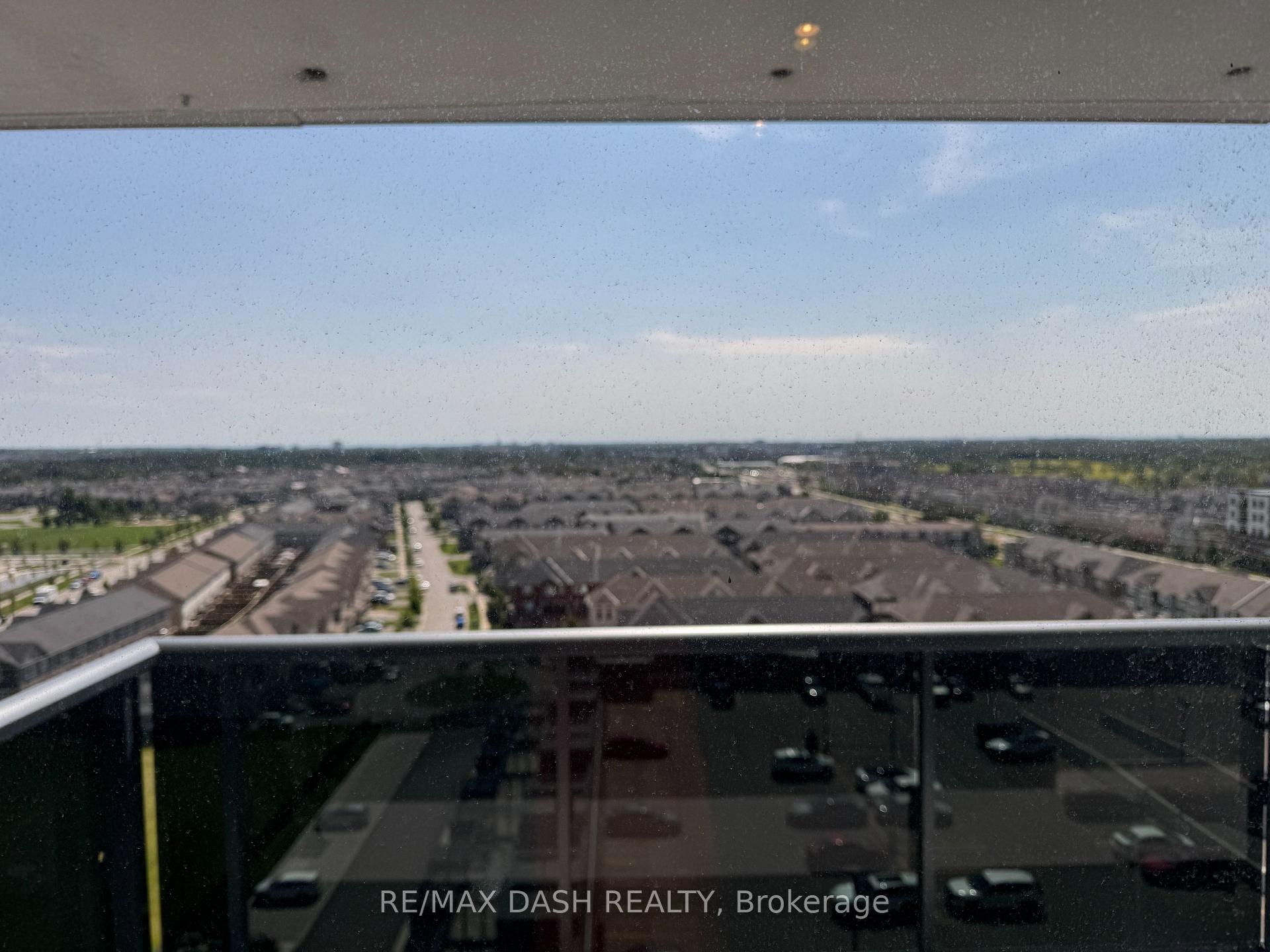 Photo 9 of Unit 1138, 2545 Simcoe Street N, Oshawa, Windfields — HOMEH