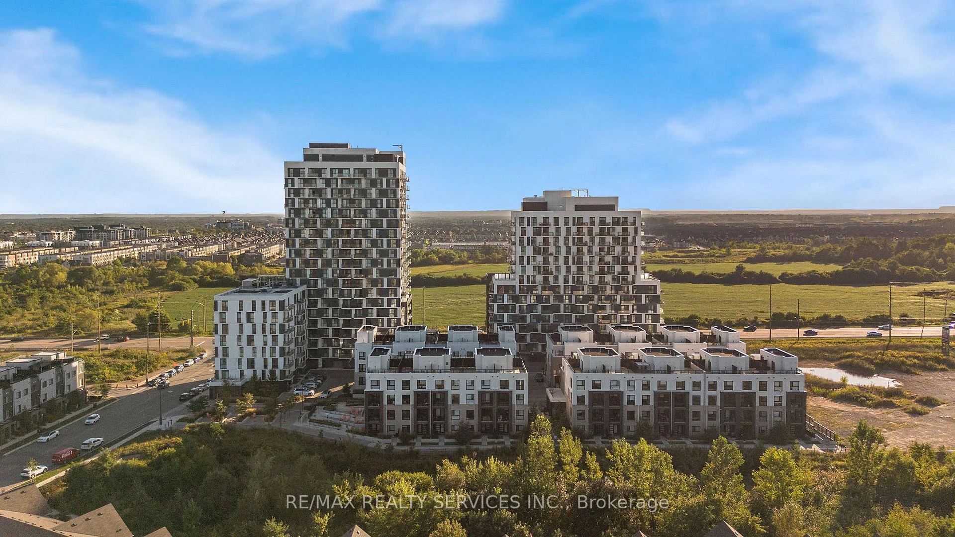 Photo of Unit 1304, 345 Wheat Boom Drive
