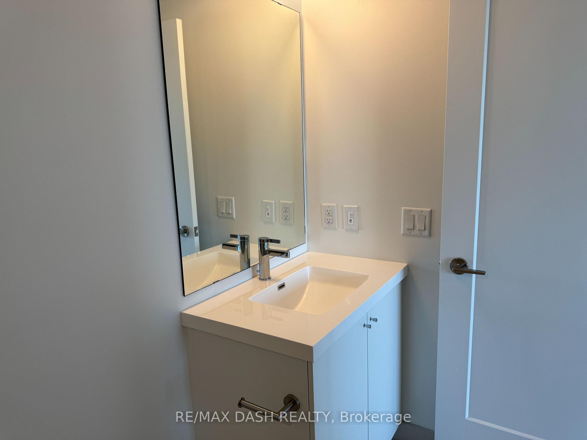 Photo 12 of Unit 634, 2545 Simcoe Street N, Oshawa, Windfields — HOMEH