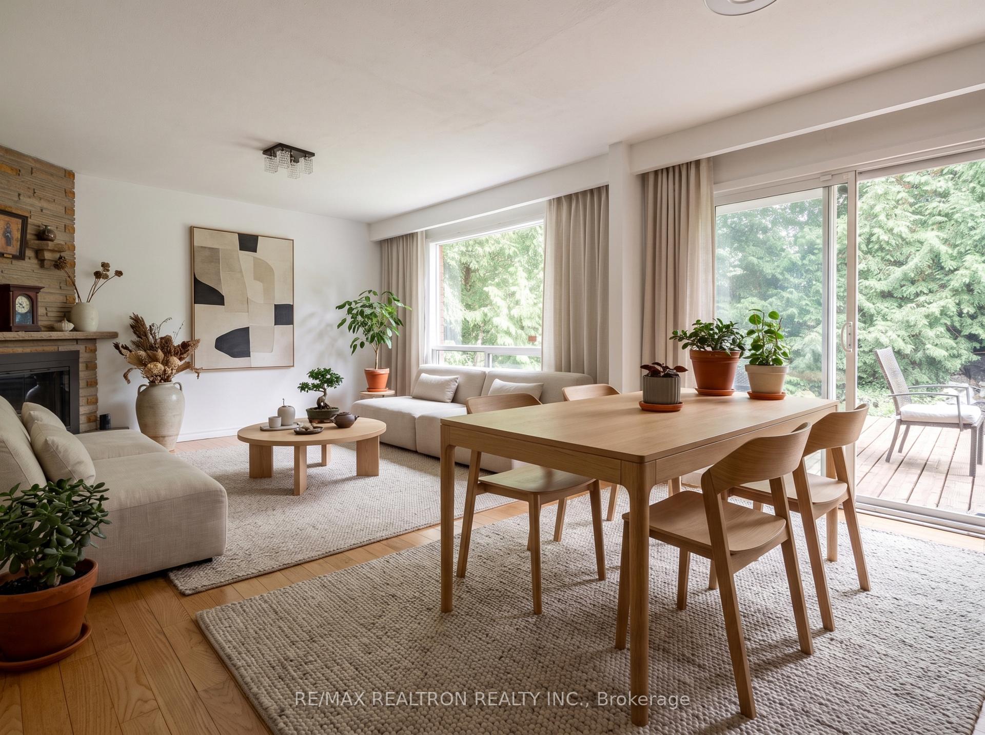 Photo 12 of 591 Cummer Avenue, North York, Bayview Woods-Steeles — HOMEH