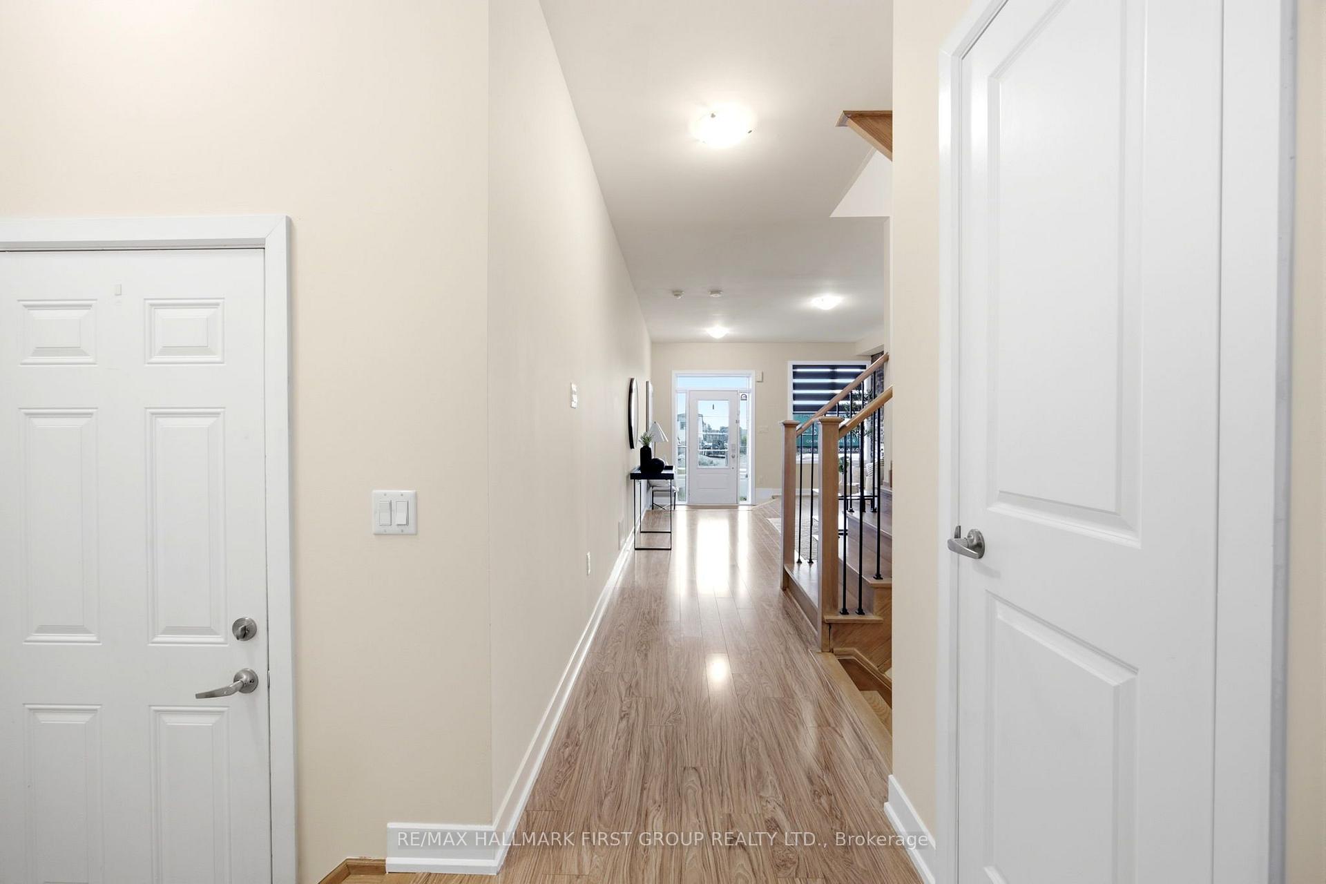 Photo 32 of 142 Vanier Street, Whitby, Pringle Creek — HOMEH