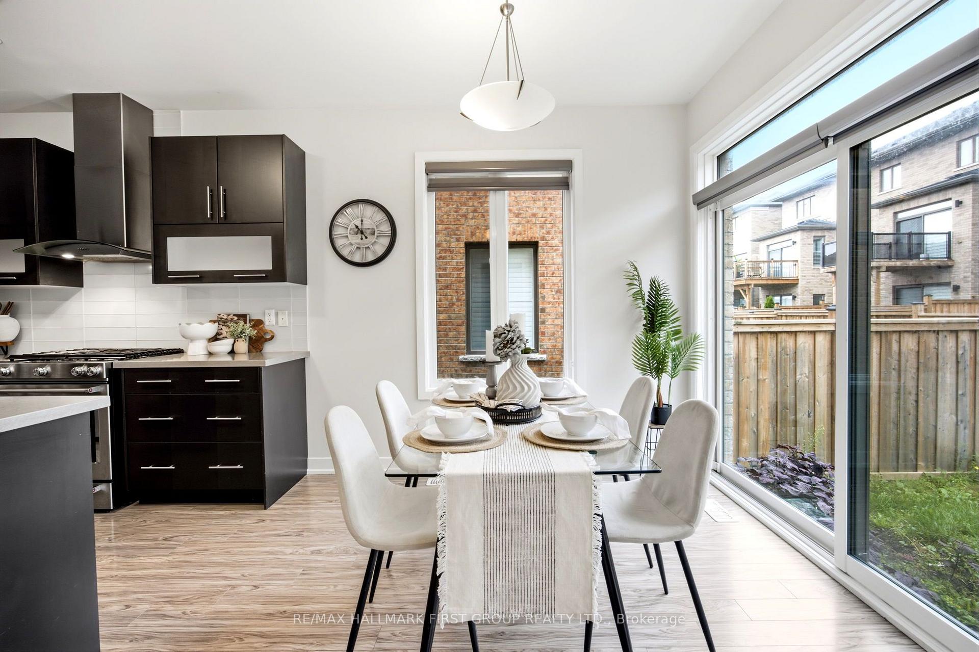 Photo 42 of 142 Vanier Street, Whitby, Pringle Creek — HOMEH