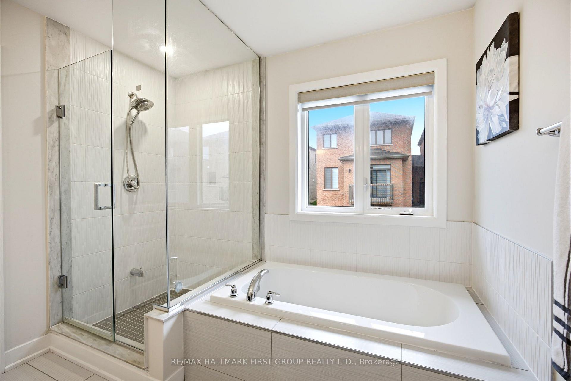 Photo 53 of 142 Vanier Street, Whitby, Pringle Creek — HOMEH