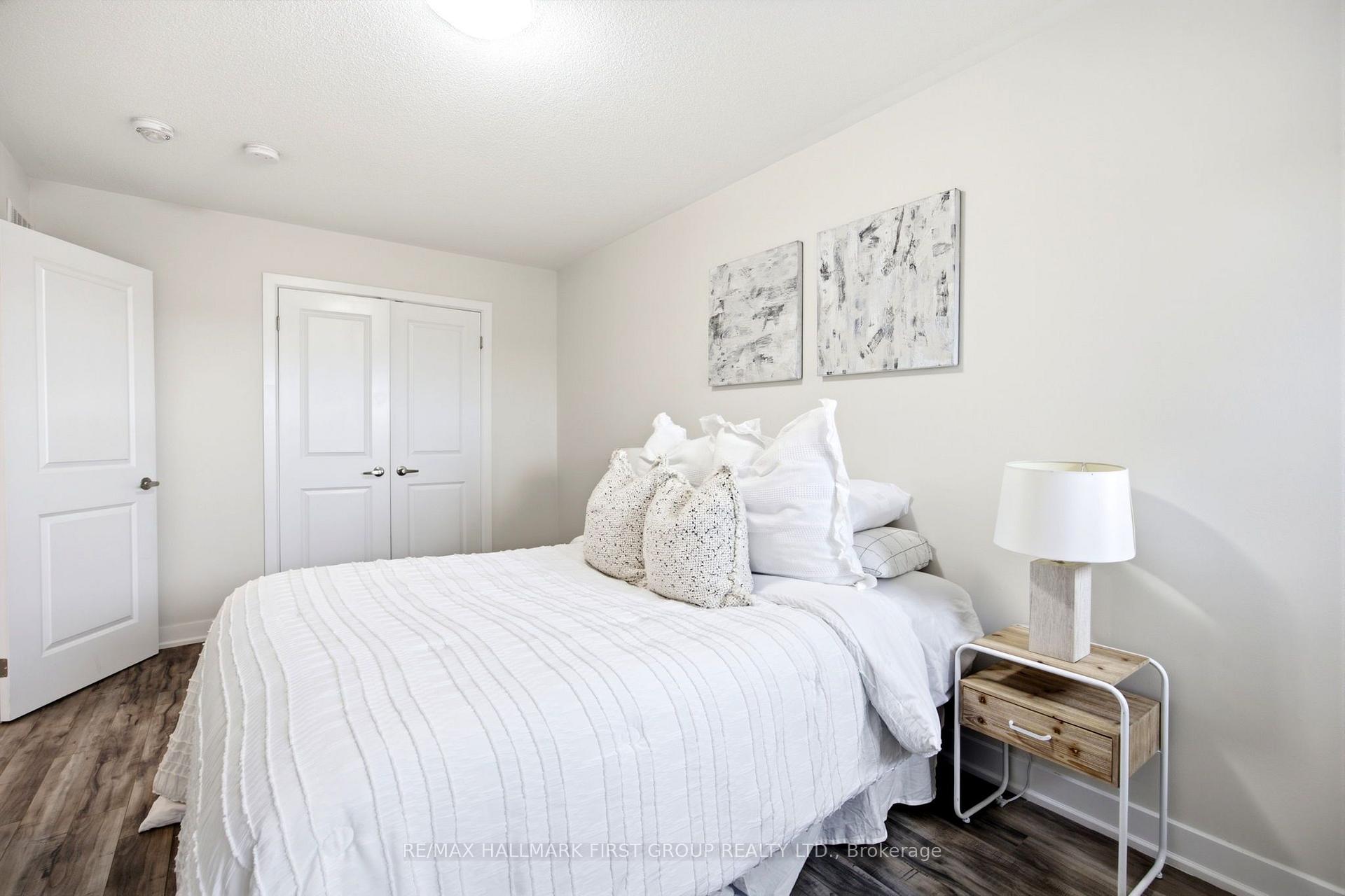 Photo 58 of 142 Vanier Street, Whitby, Pringle Creek — HOMEH