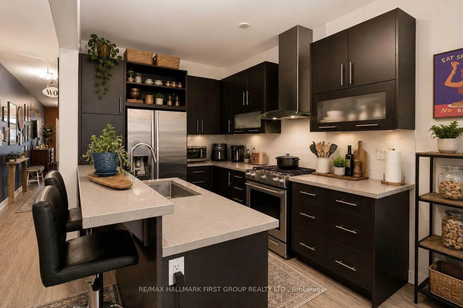 Photo 3 of 142 Vanier Street, Whitby, Pringle Creek — HOMEH