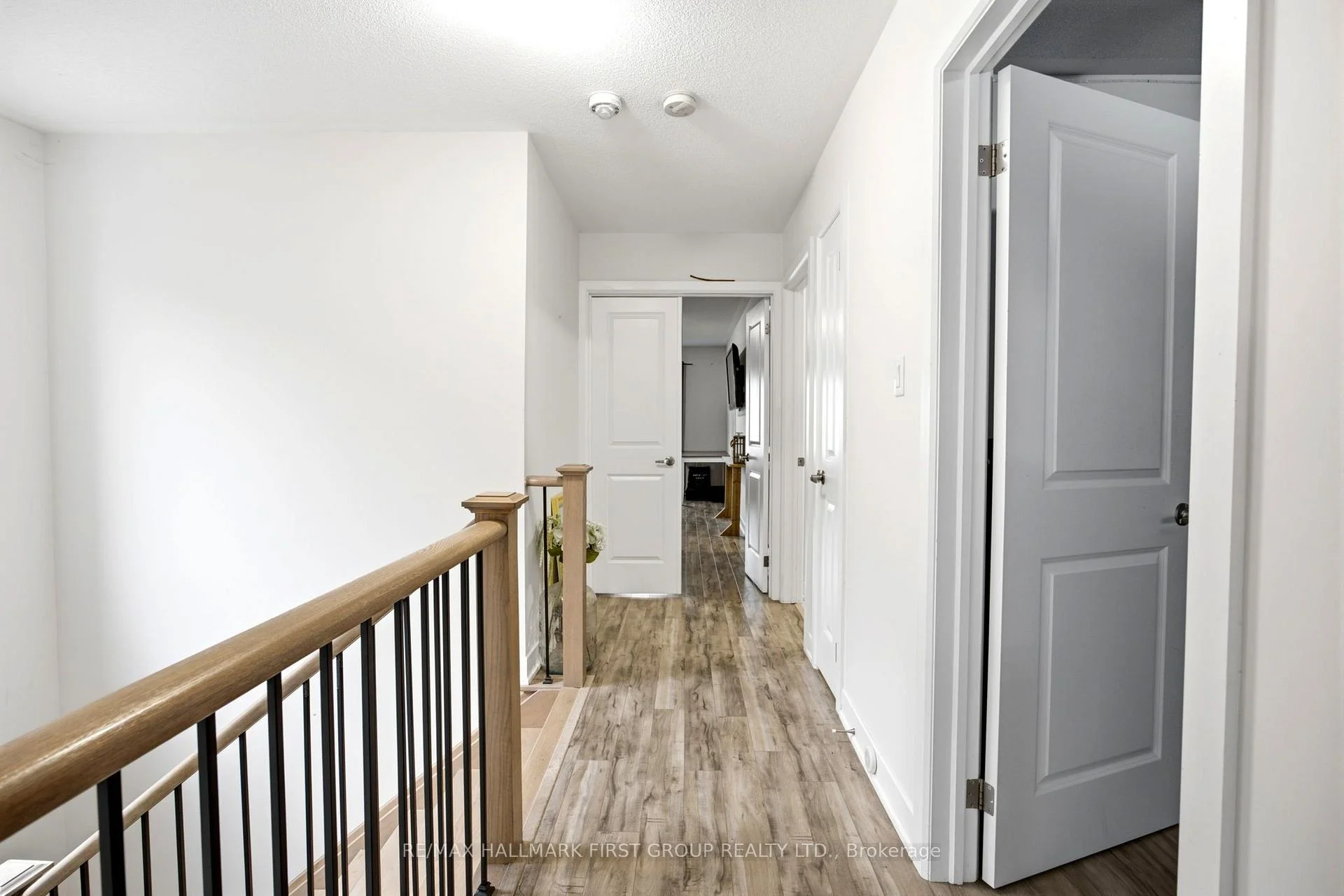 Photo 18 of 142 Vanier Street, Whitby, Pringle Creek — HOMEH
