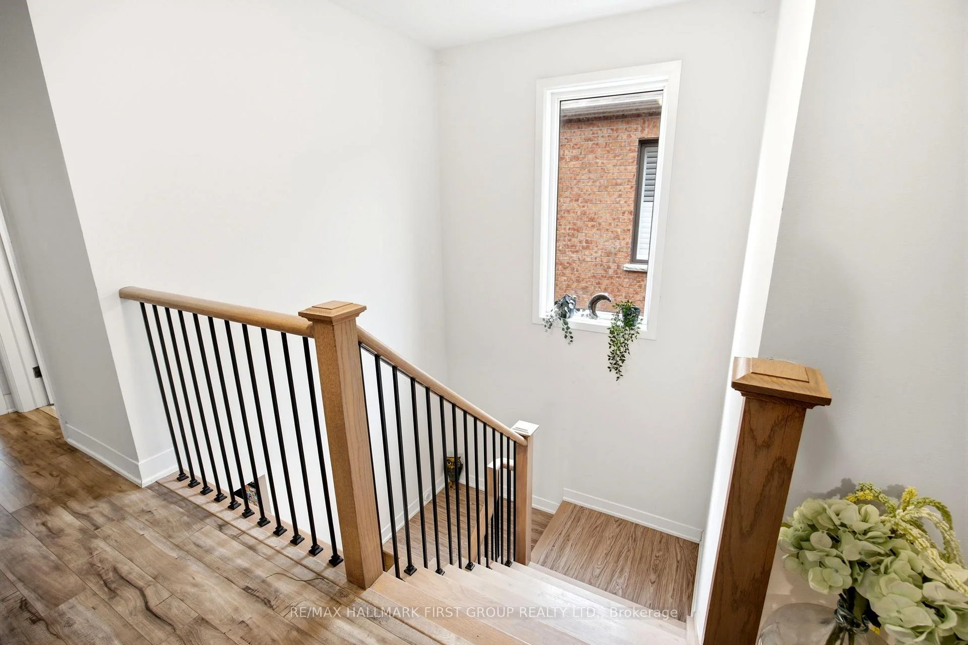 Photo 19 of 142 Vanier Street, Whitby, Pringle Creek — HOMEH