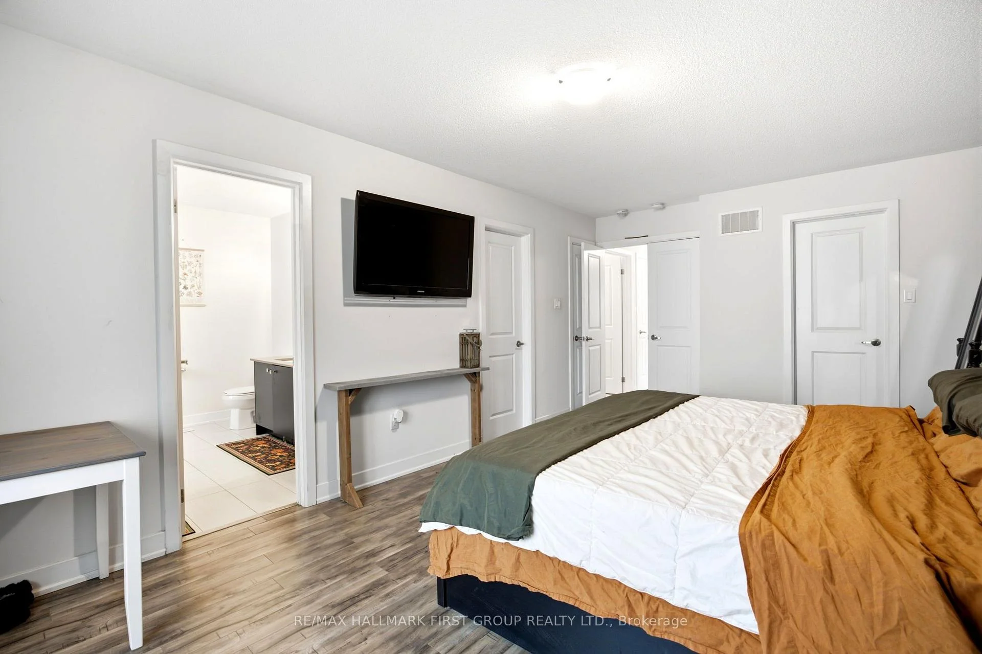 Photo 20 of 142 Vanier Street, Whitby, Pringle Creek — HOMEH