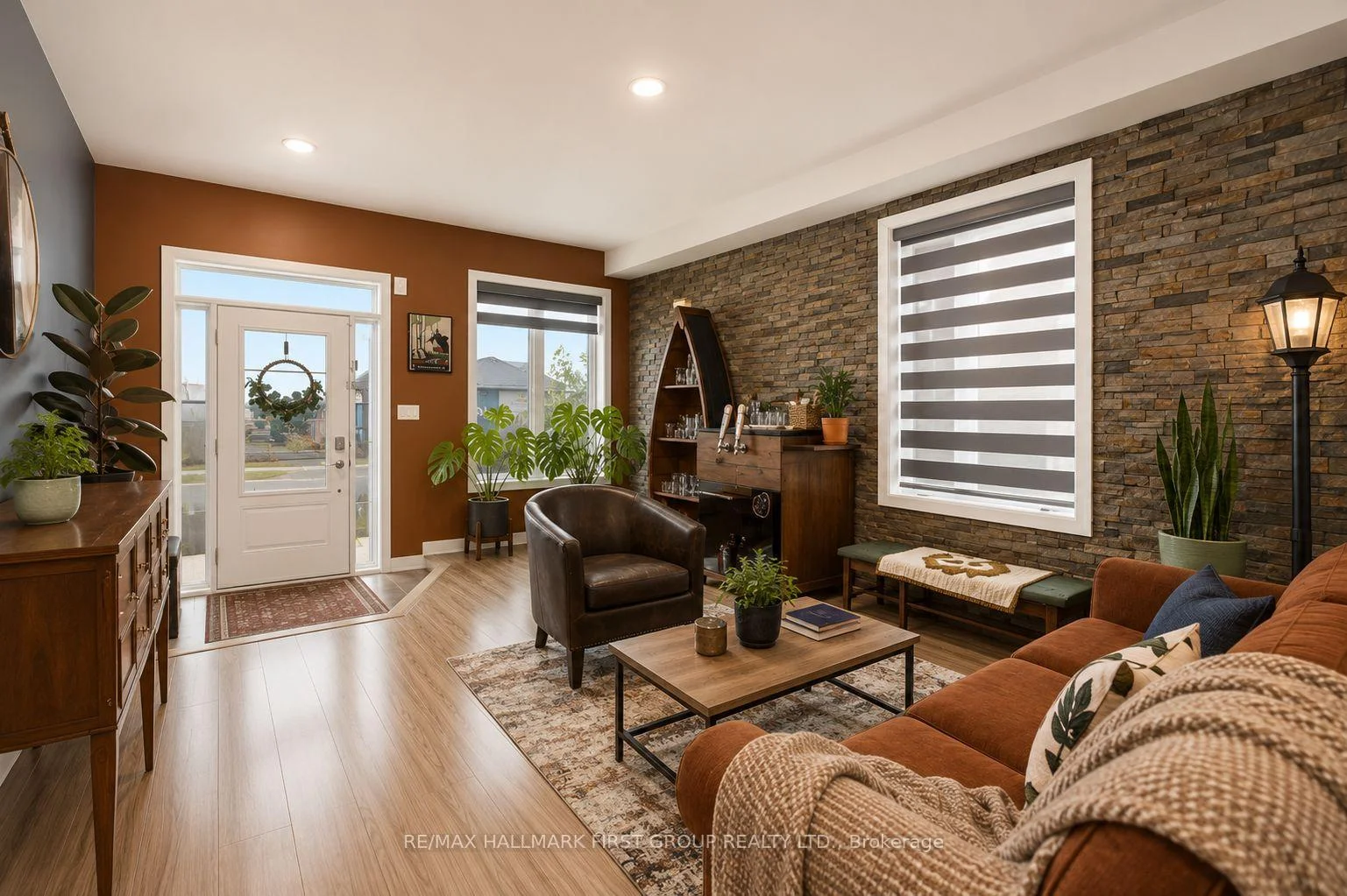 Photo 25 of 142 Vanier Street, Whitby, Pringle Creek — HOMEH