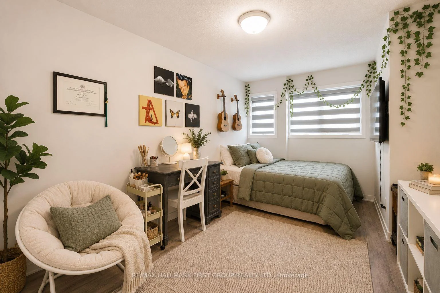 Photo 28 of 142 Vanier Street, Whitby, Pringle Creek — HOMEH