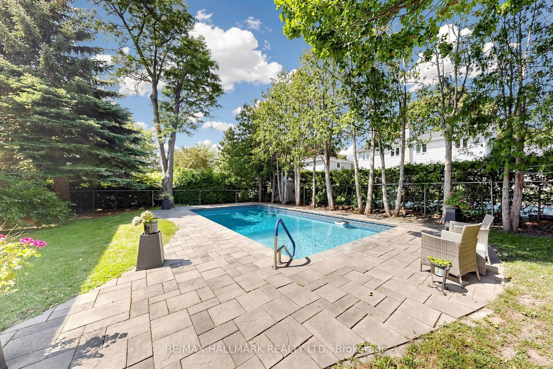 Photo 37 of 135 Senator Reesors Drive, Markham, Sherwood-Amberglen — HOMEH