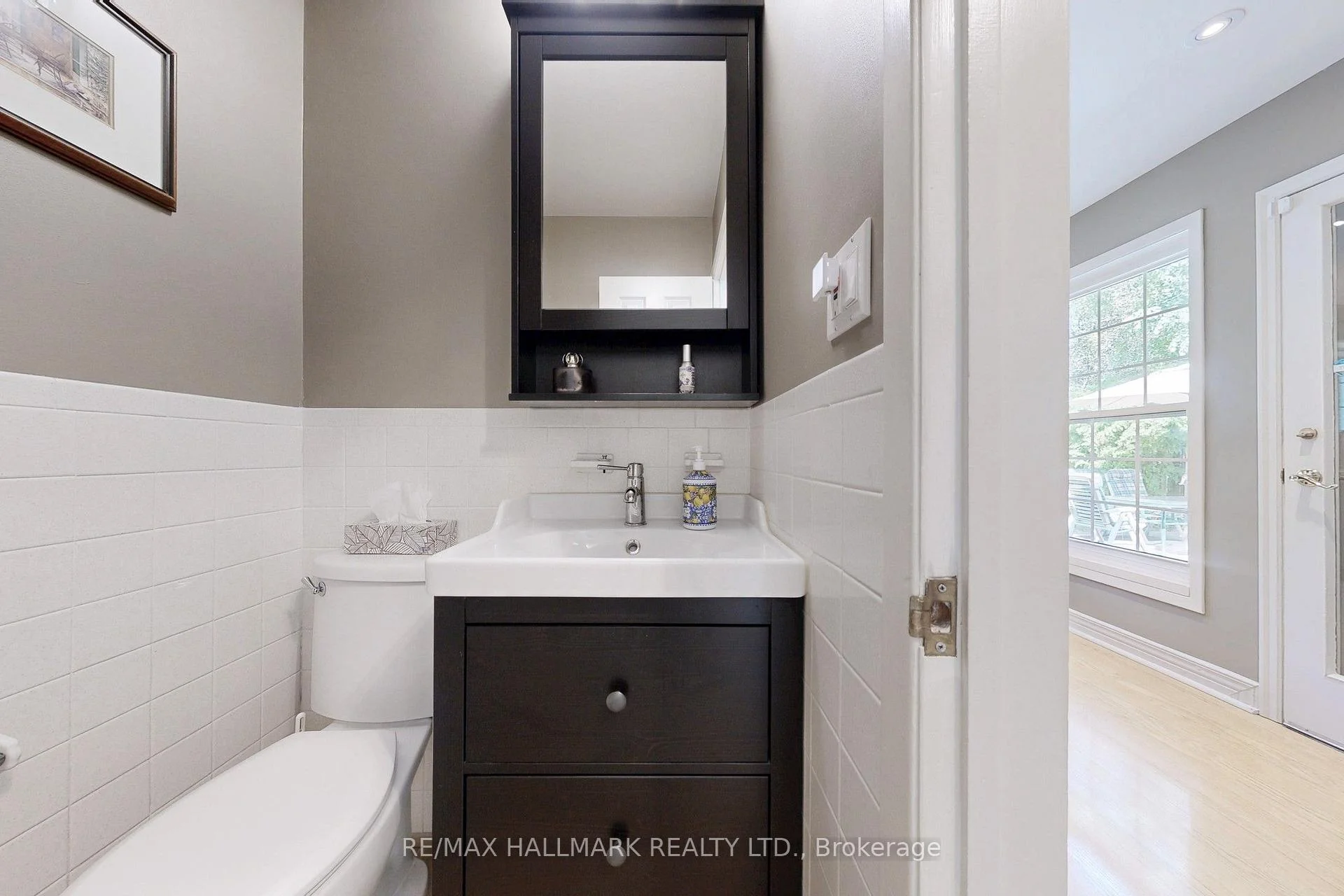 Photo 16 of 135 Senator Reesors Drive, Markham, Sherwood-Amberglen — HOMEH