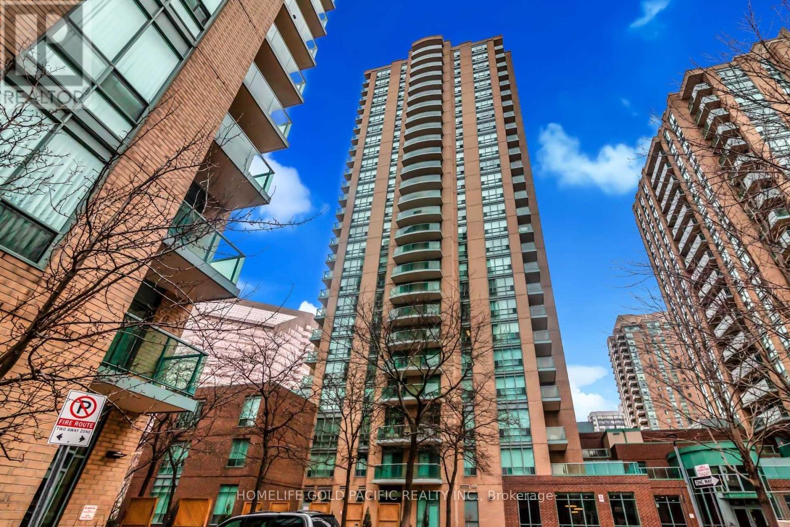 Photo 1 of Unit Ph7, 22 Olive Avenue, North York, Willowdale East — HOMEH
