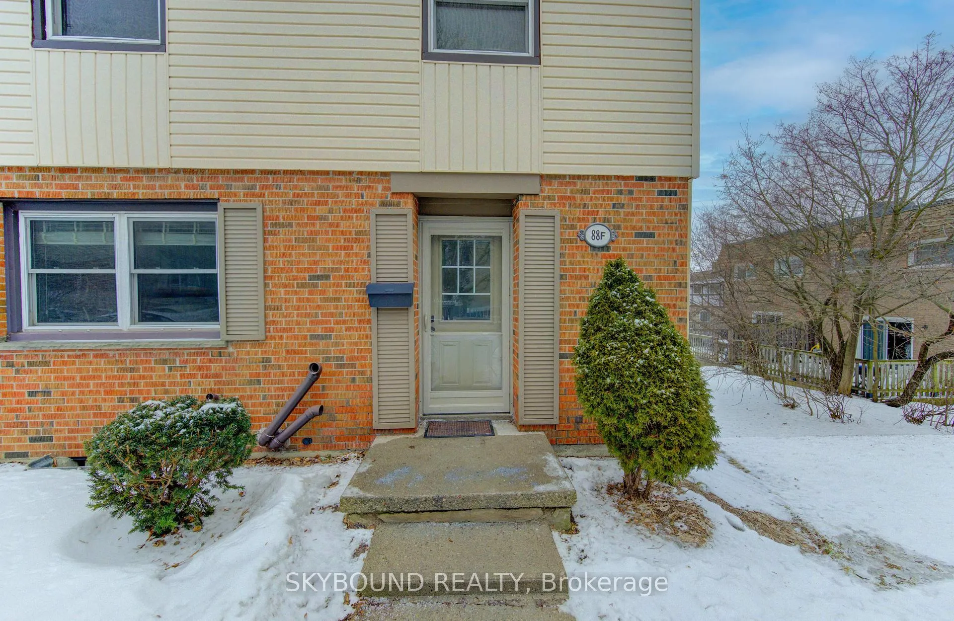 Photo 2 of Unit 27, 88 Mcdougall Road, Waterloo — HOMEH