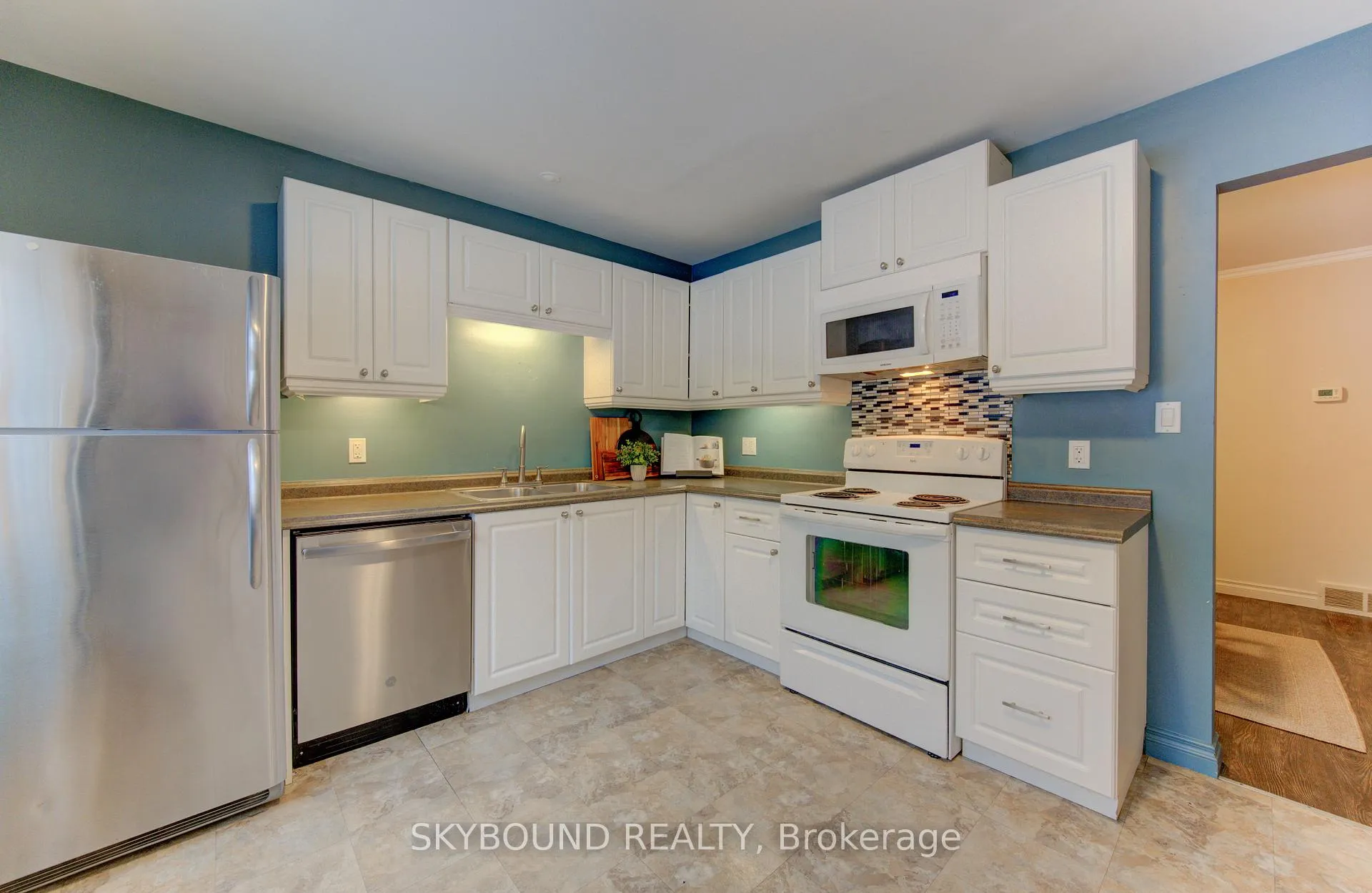 Photo 6 of Unit 27, 88 Mcdougall Road, Waterloo — HOMEH