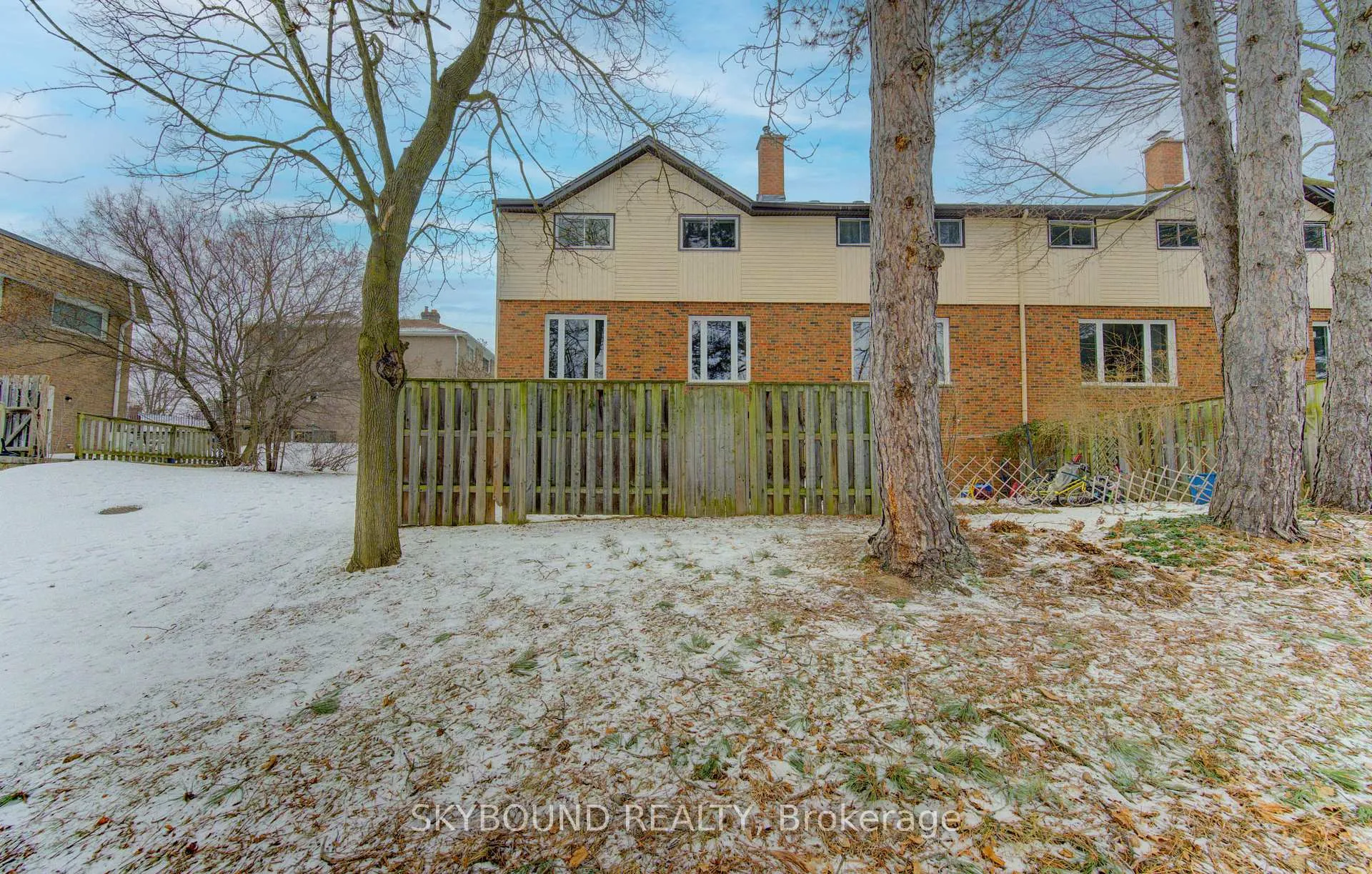 Photo 34 of Unit 27, 88 Mcdougall Road, Waterloo — HOMEH