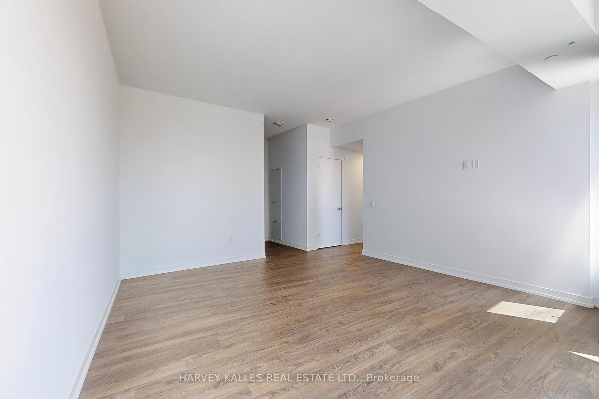 Photo 8 of Unit 901, 251 Masonry Way, Mississauga, Port Credit — HOMEH