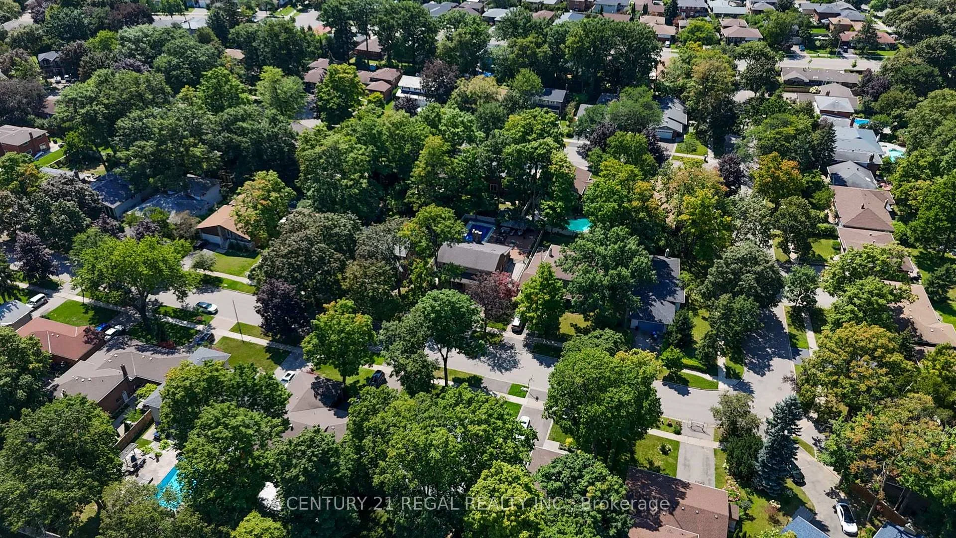 Photo 46 of 3308 Grassfire Crescent, Mississauga, Applewood — HOMEH
