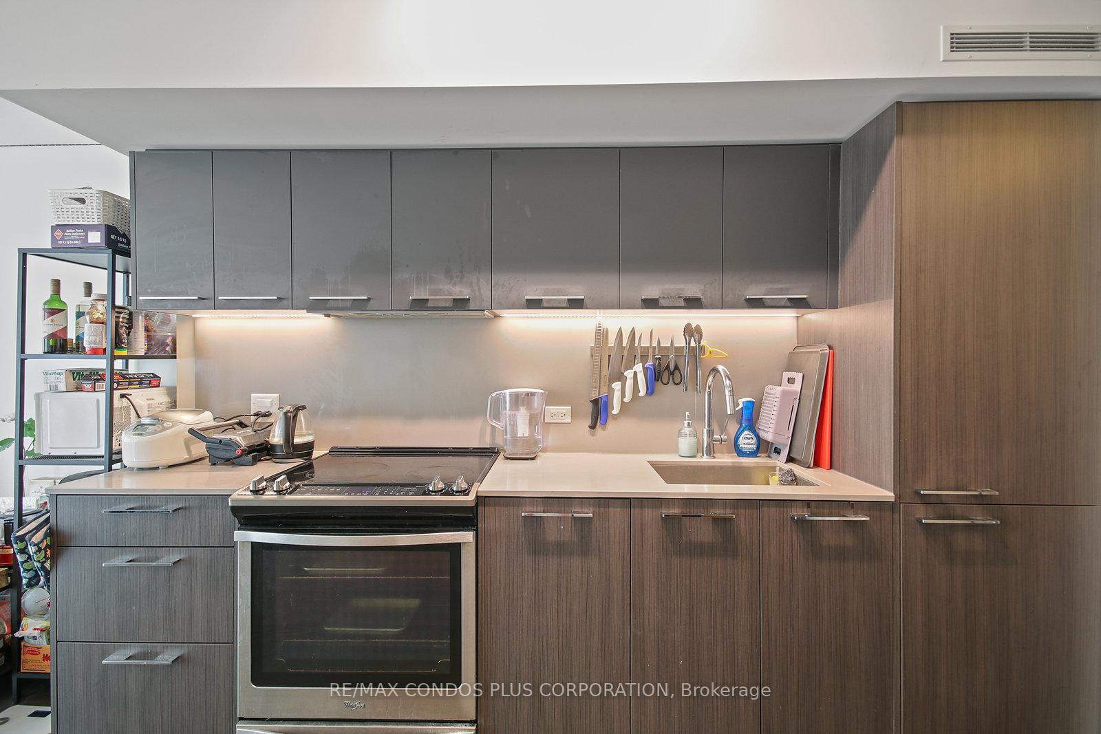 Photo 3 of Unit 612, 30 Baseball Place, Toronto, South Riverdale — HOMEH