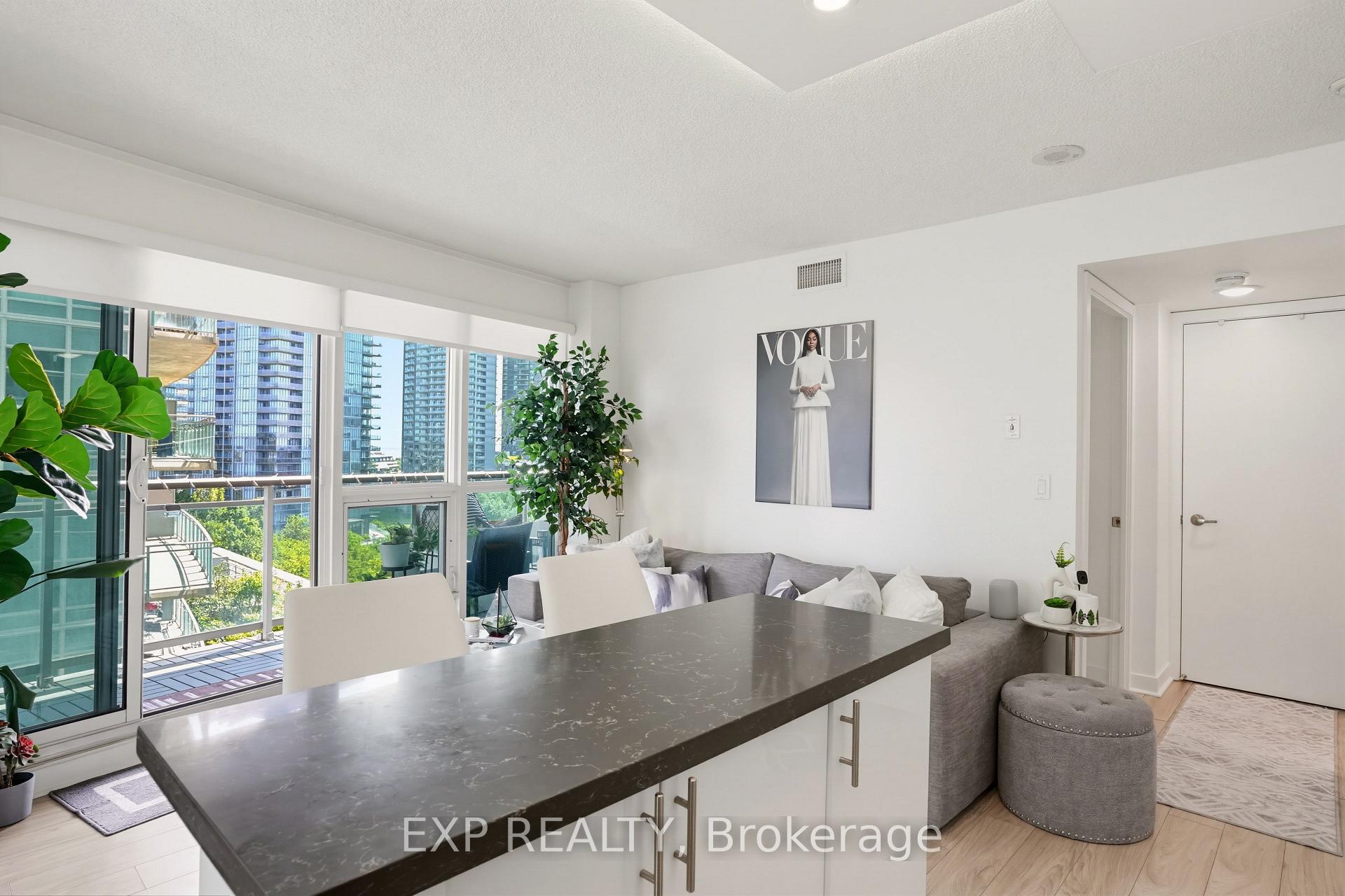 Photo 16 of Unit 813, 155 Legion Road N, Etobicoke, Mimico — HOMEH