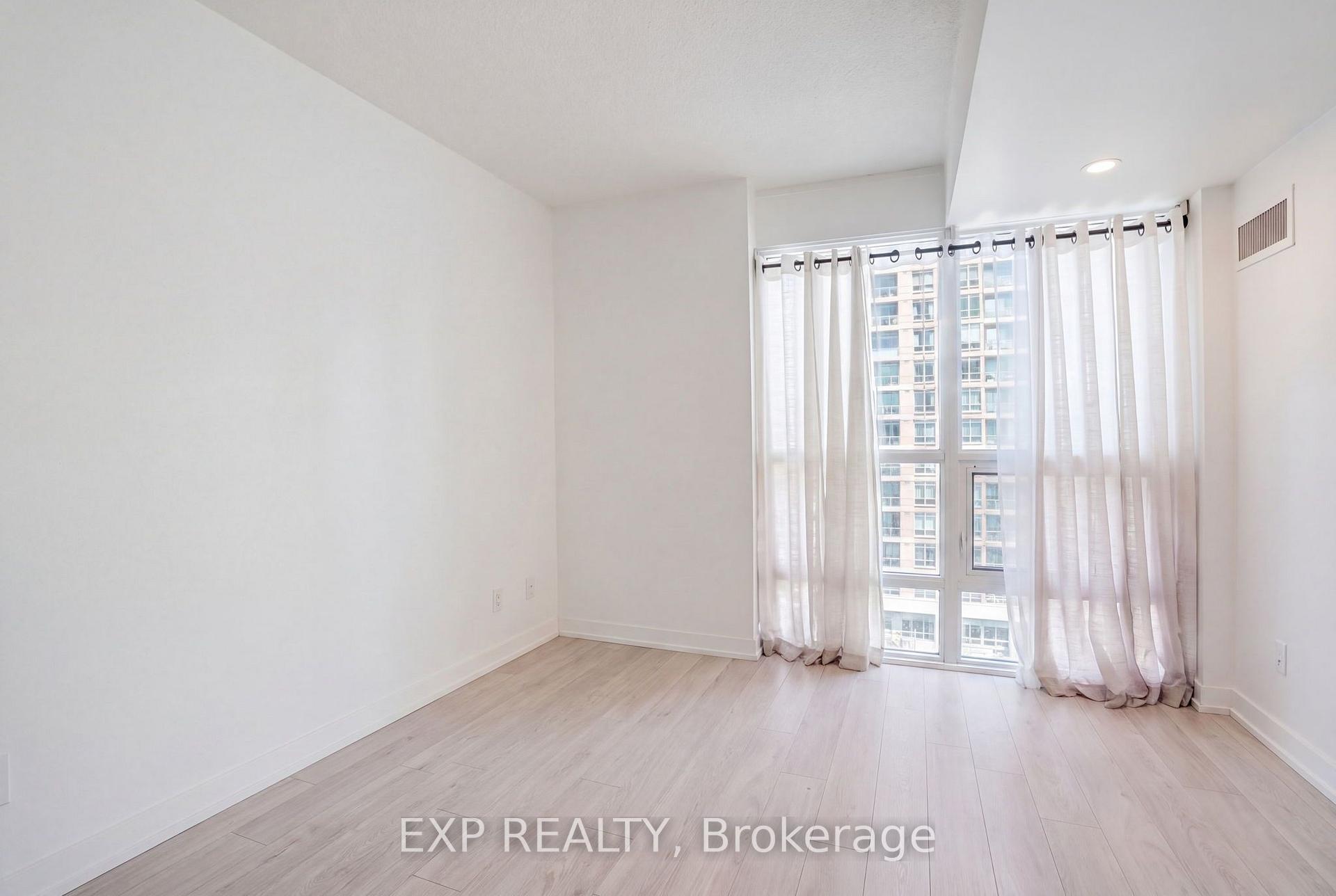 Photo 23 of Unit 813, 155 Legion Road N, Etobicoke, Mimico — HOMEH