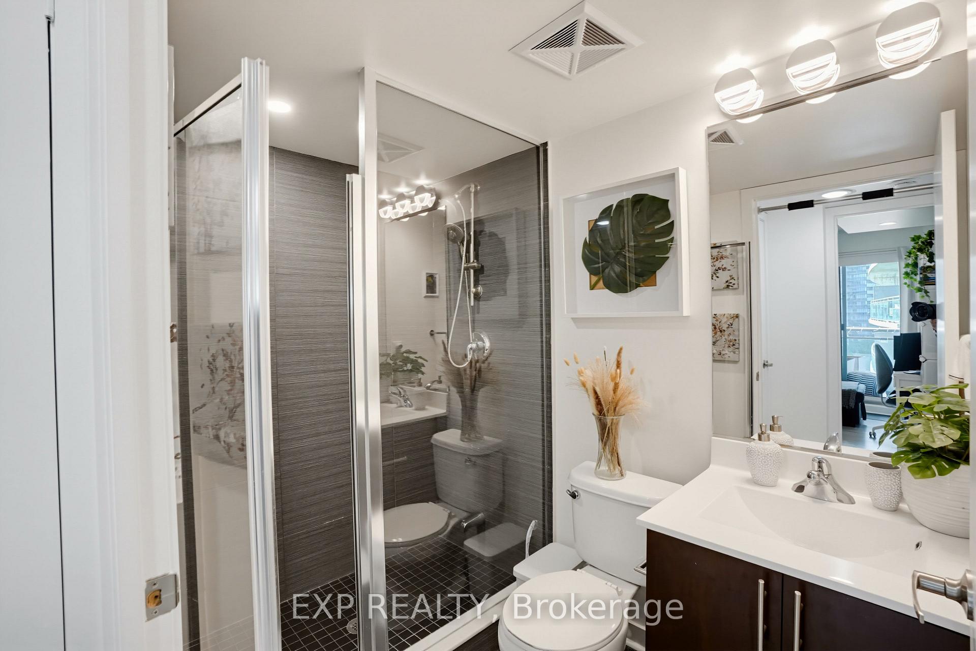 Photo 25 of Unit 813, 155 Legion Road N, Etobicoke, Mimico — HOMEH