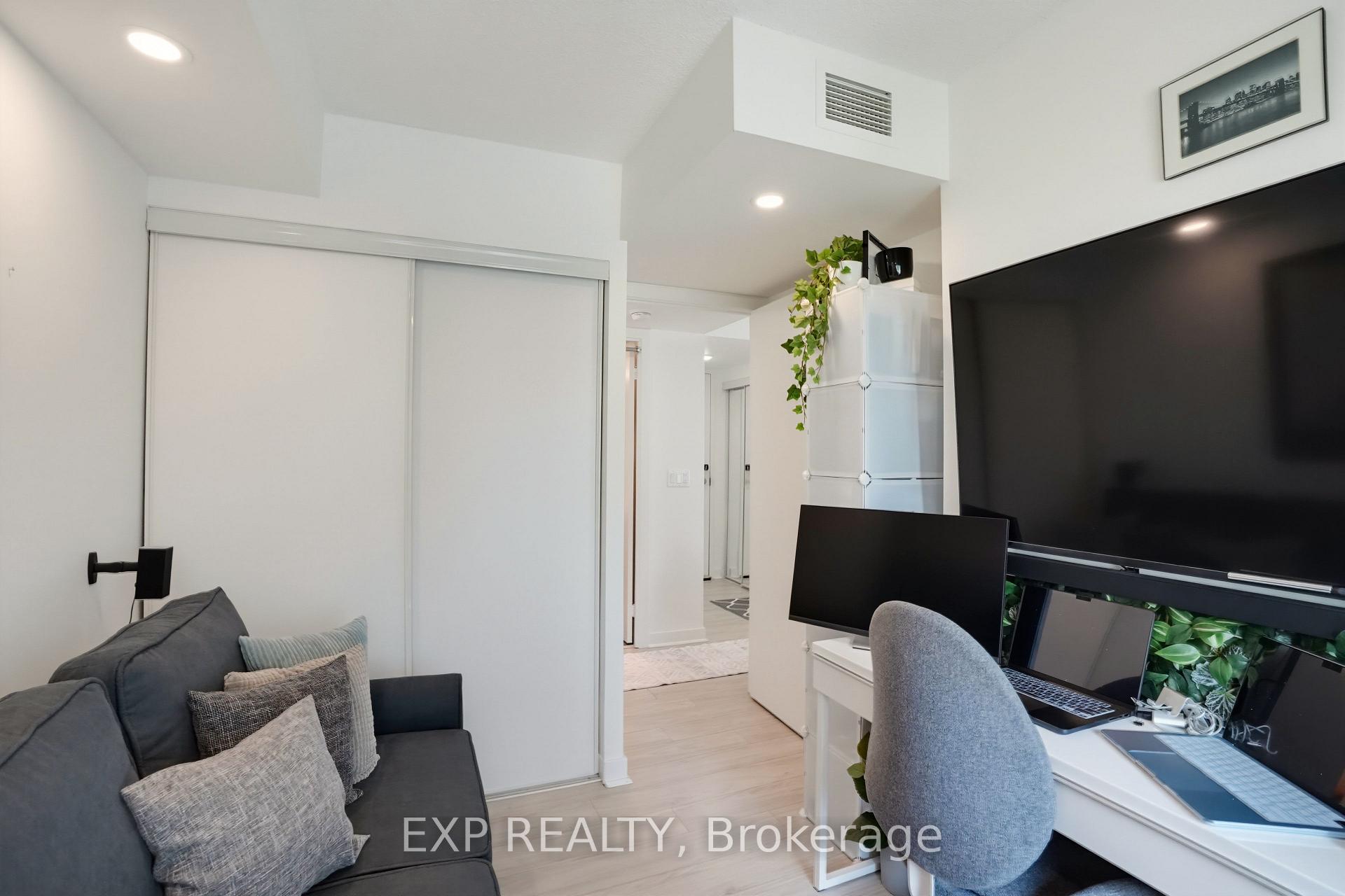 Photo 28 of Unit 813, 155 Legion Road N, Etobicoke, Mimico — HOMEH