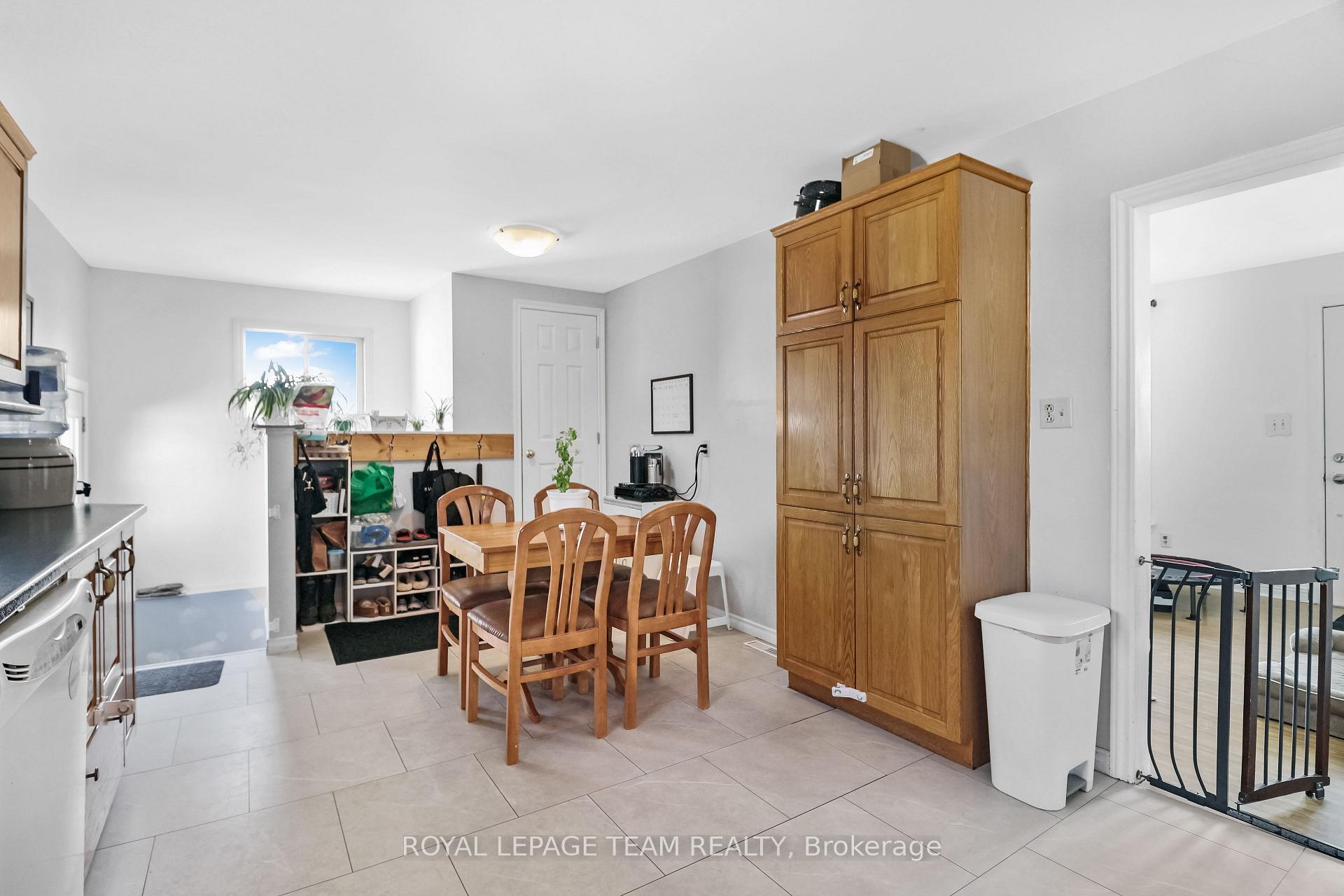 Photo 11 of 1289 Rosedale Road N, Montague, Montague Twp — HOMEH