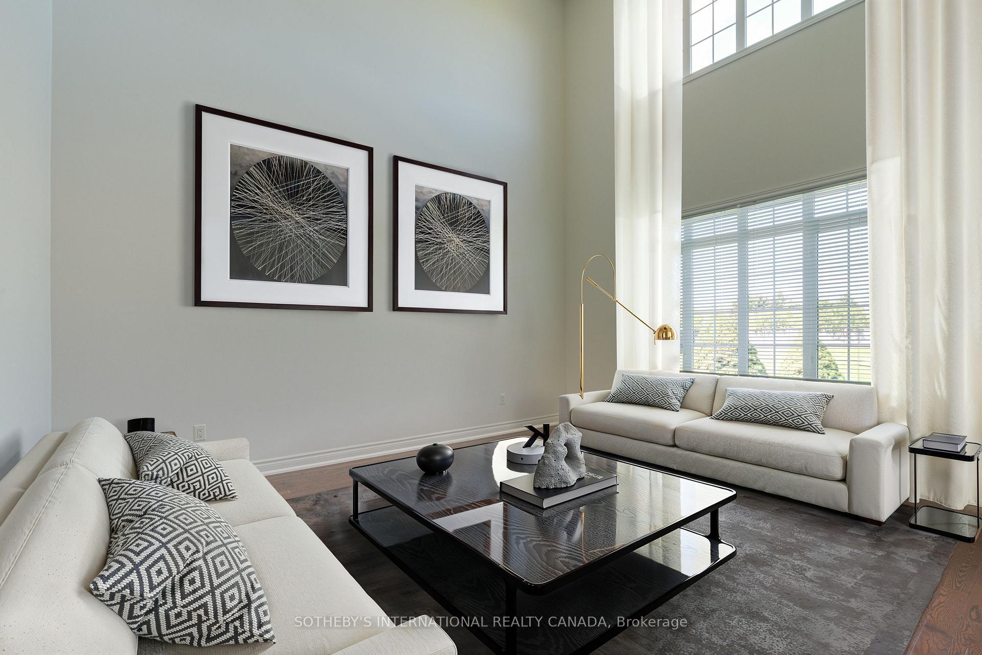 Photo 17 of 186 Weaver Court, Vaughan, Kleinburg — HOMEH