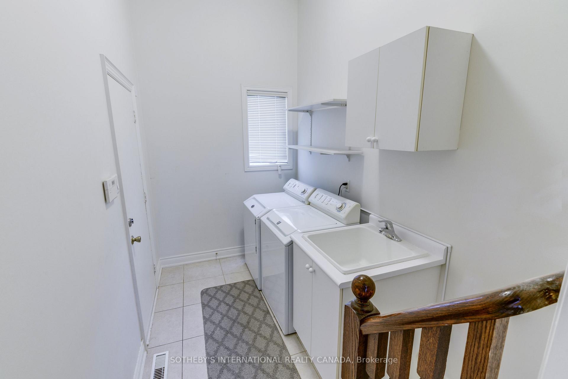 Photo 19 of 186 Weaver Court, Vaughan, Kleinburg — HOMEH