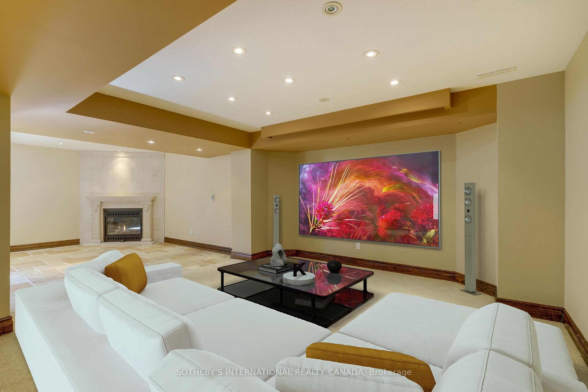 Photo 31 of 186 Weaver Court, Vaughan, Kleinburg — HOMEH