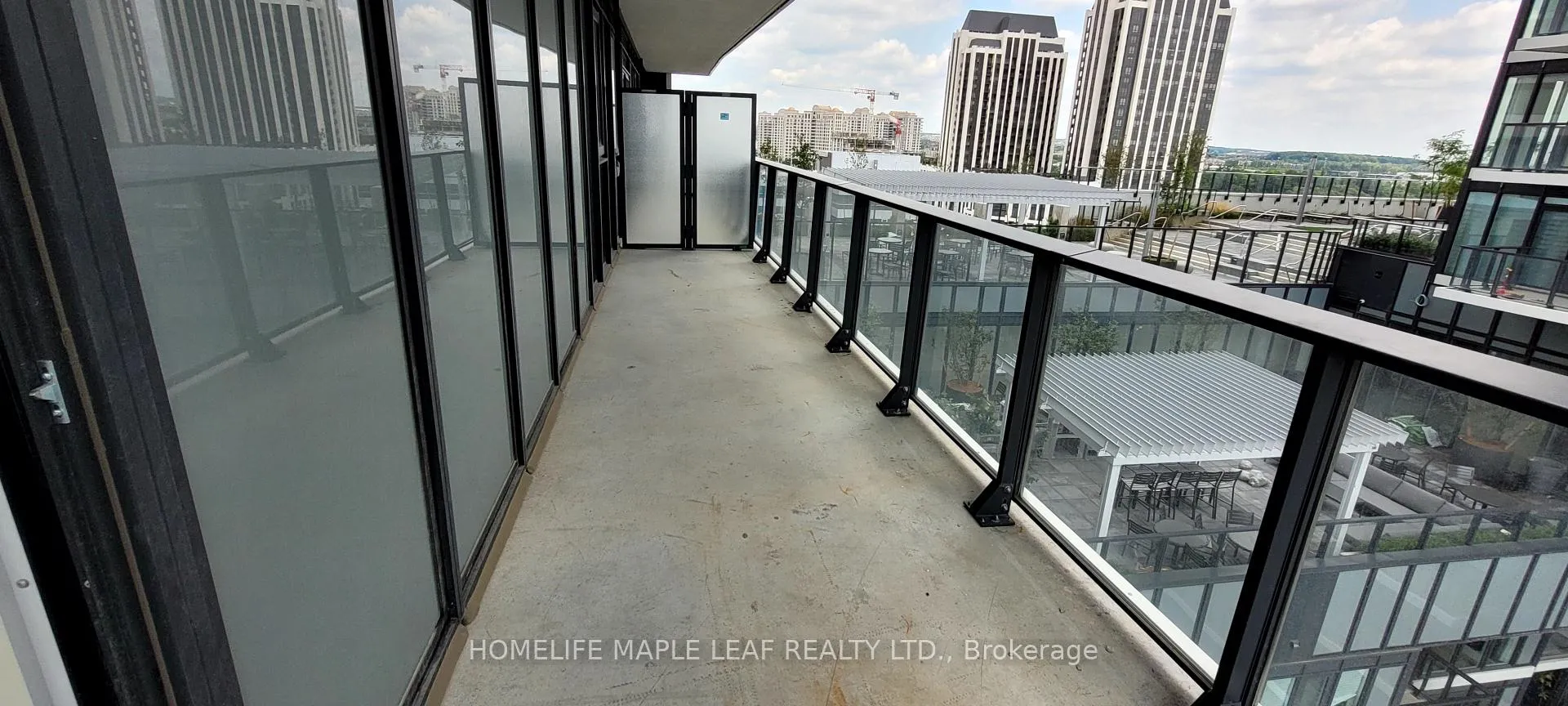 Photo 2 of Unit 520, 9000 Jane Street, Vaughan, Maple — HOMEH
