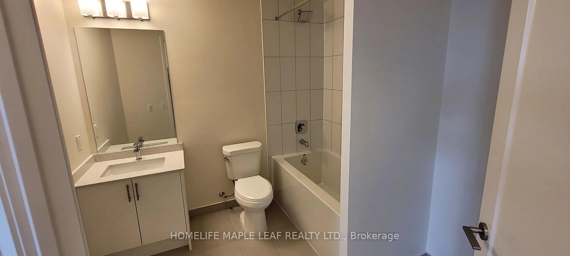 Photo 9 of Unit 520, 9000 Jane Street, Vaughan, Maple — HOMEH