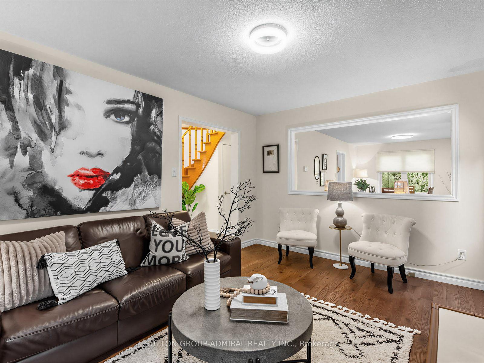 Photo 6 of 59 Marita Place, Vaughan, Glen Shields — HOMEH