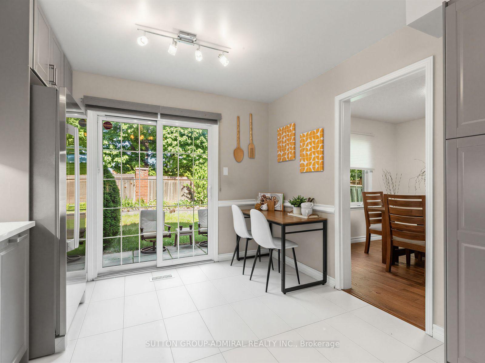 Photo 13 of 59 Marita Place, Vaughan, Glen Shields — HOMEH