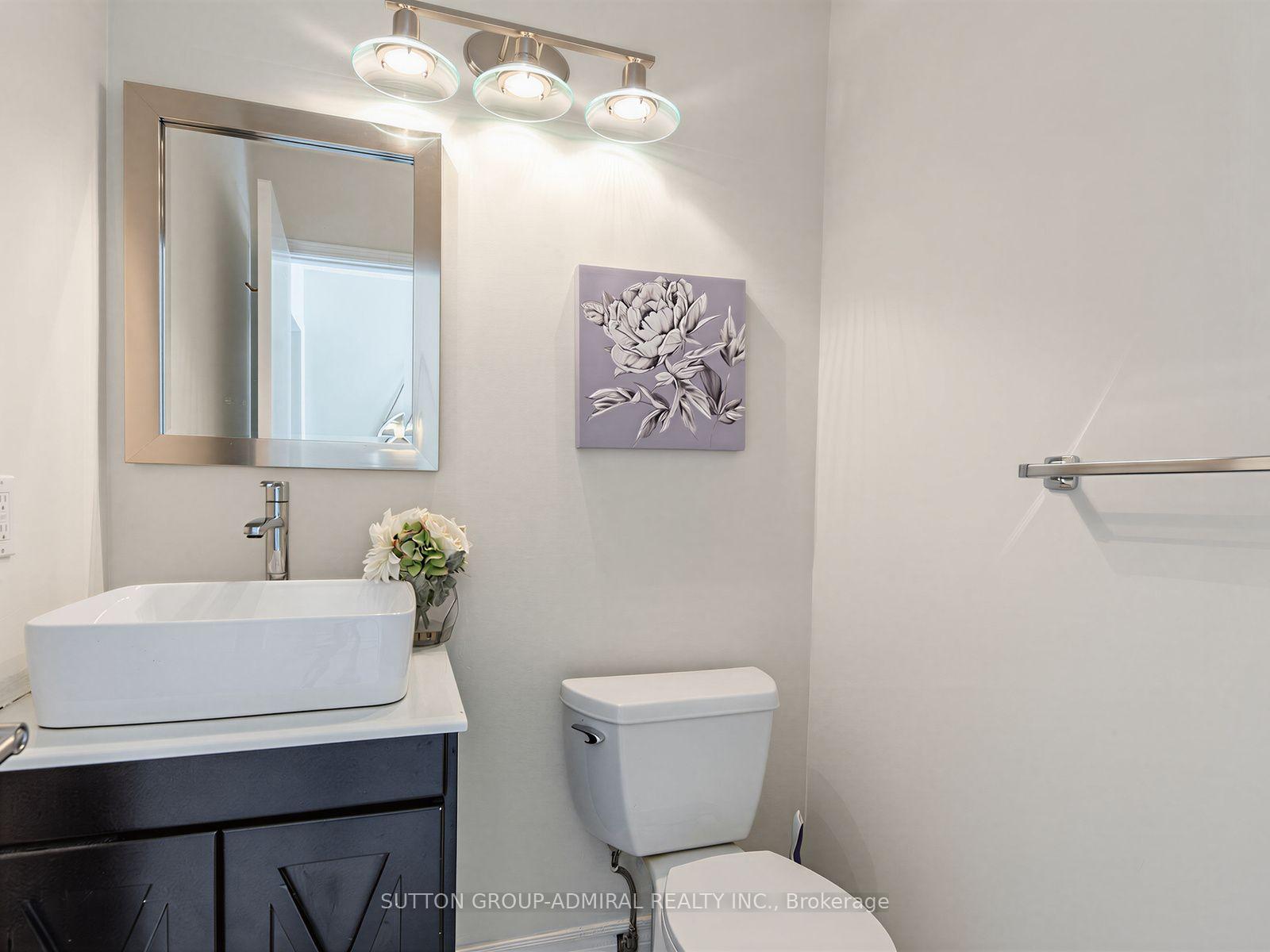Photo 14 of 59 Marita Place, Vaughan, Glen Shields — HOMEH