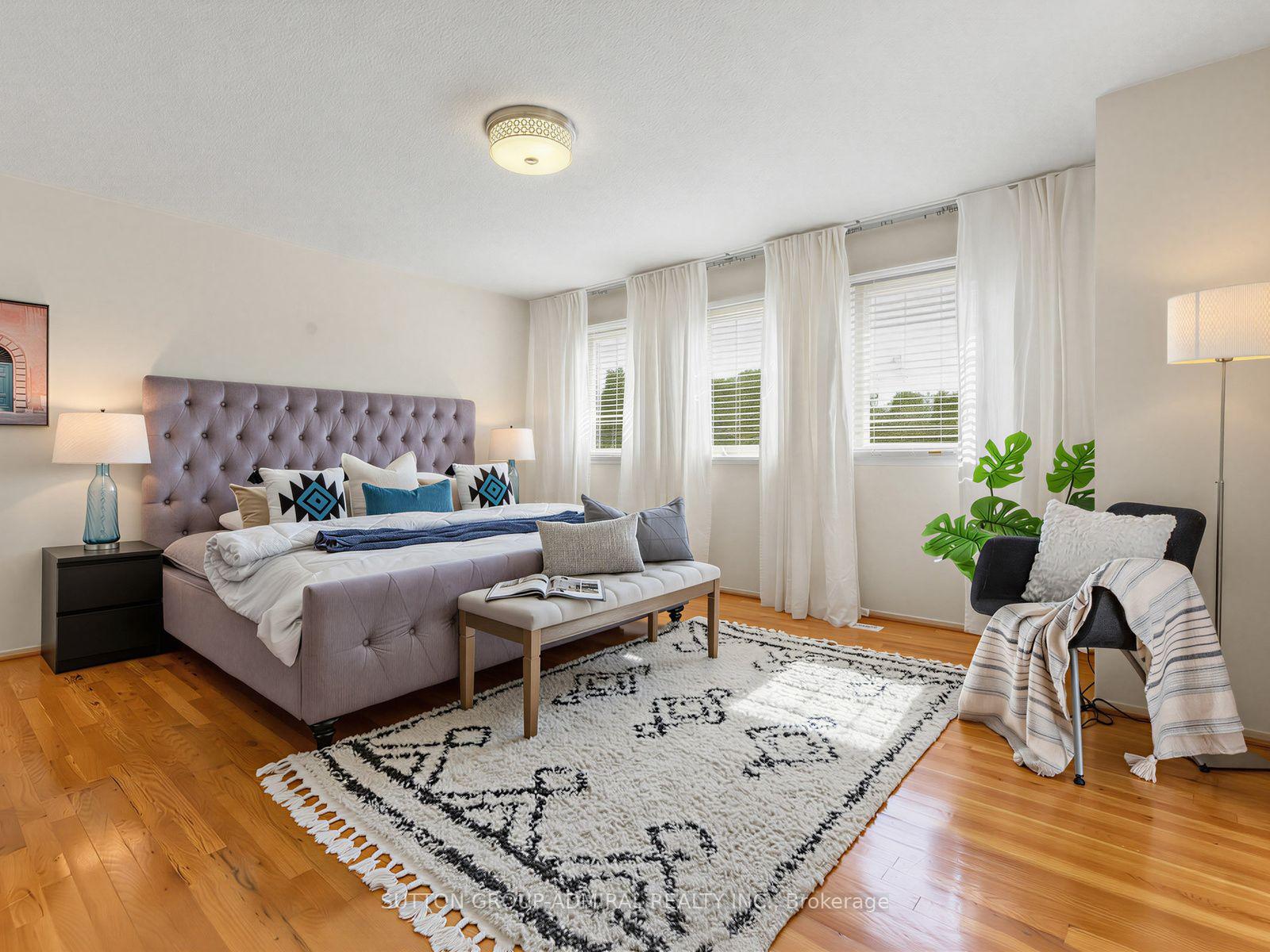 Photo 16 of 59 Marita Place, Vaughan, Glen Shields — HOMEH