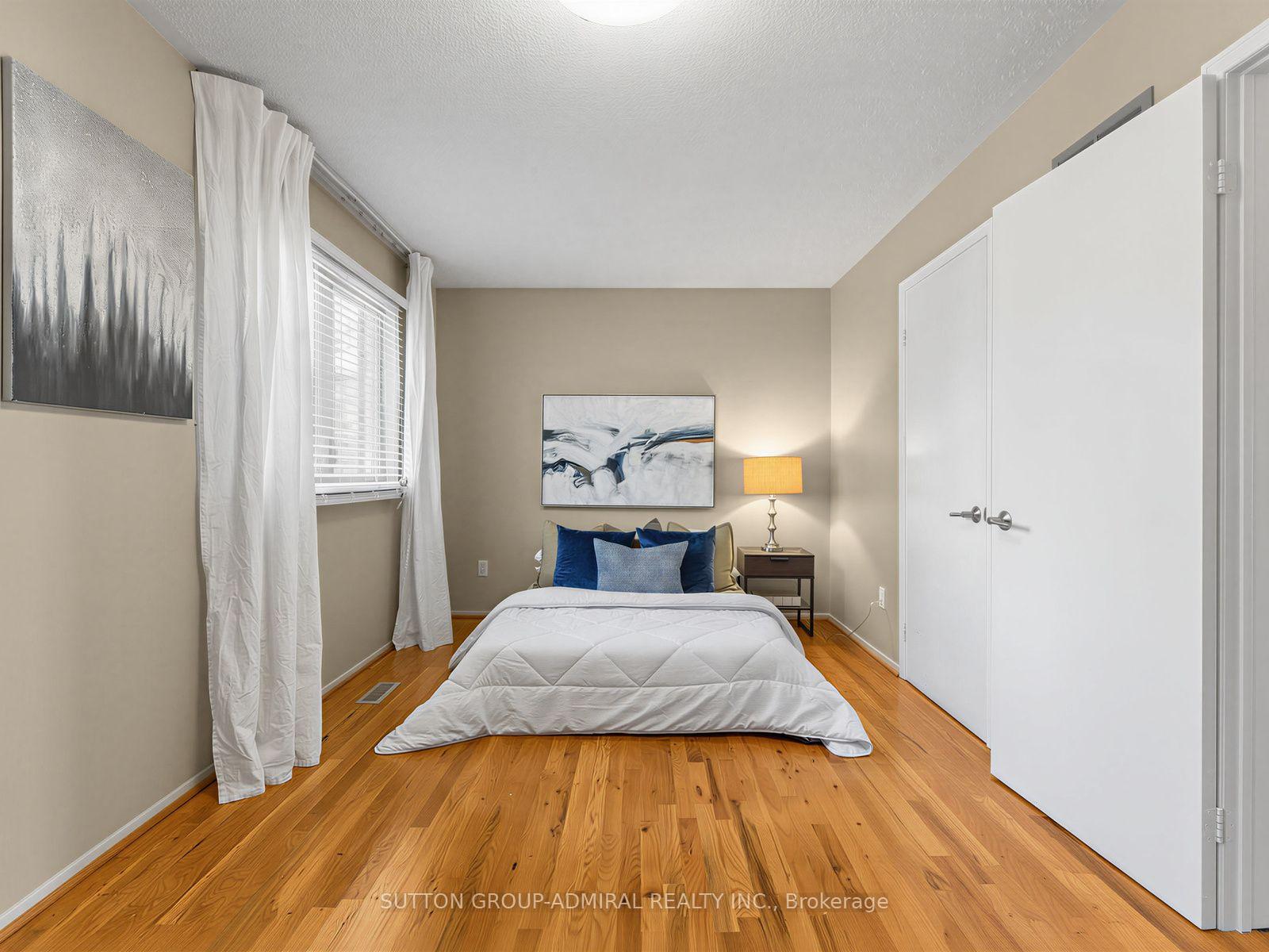 Photo 21 of 59 Marita Place, Vaughan, Glen Shields — HOMEH