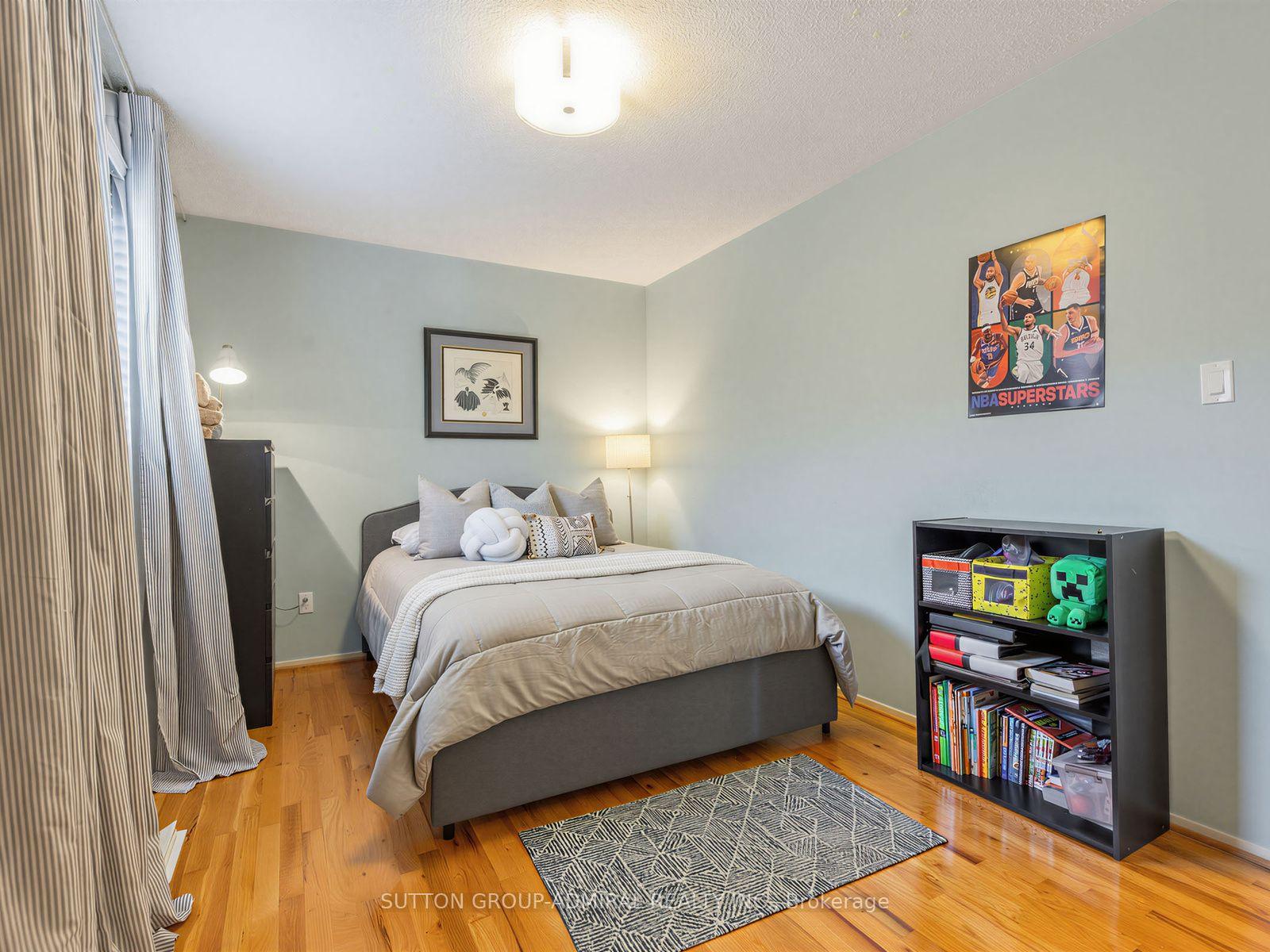 Photo 24 of 59 Marita Place, Vaughan, Glen Shields — HOMEH