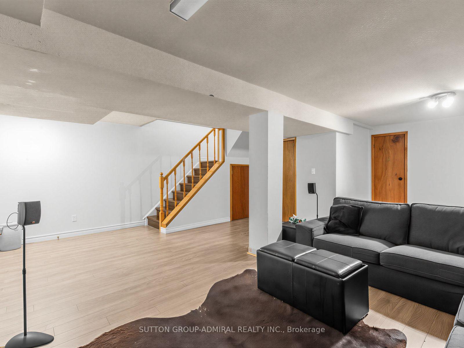 Photo 29 of 59 Marita Place, Vaughan, Glen Shields — HOMEH