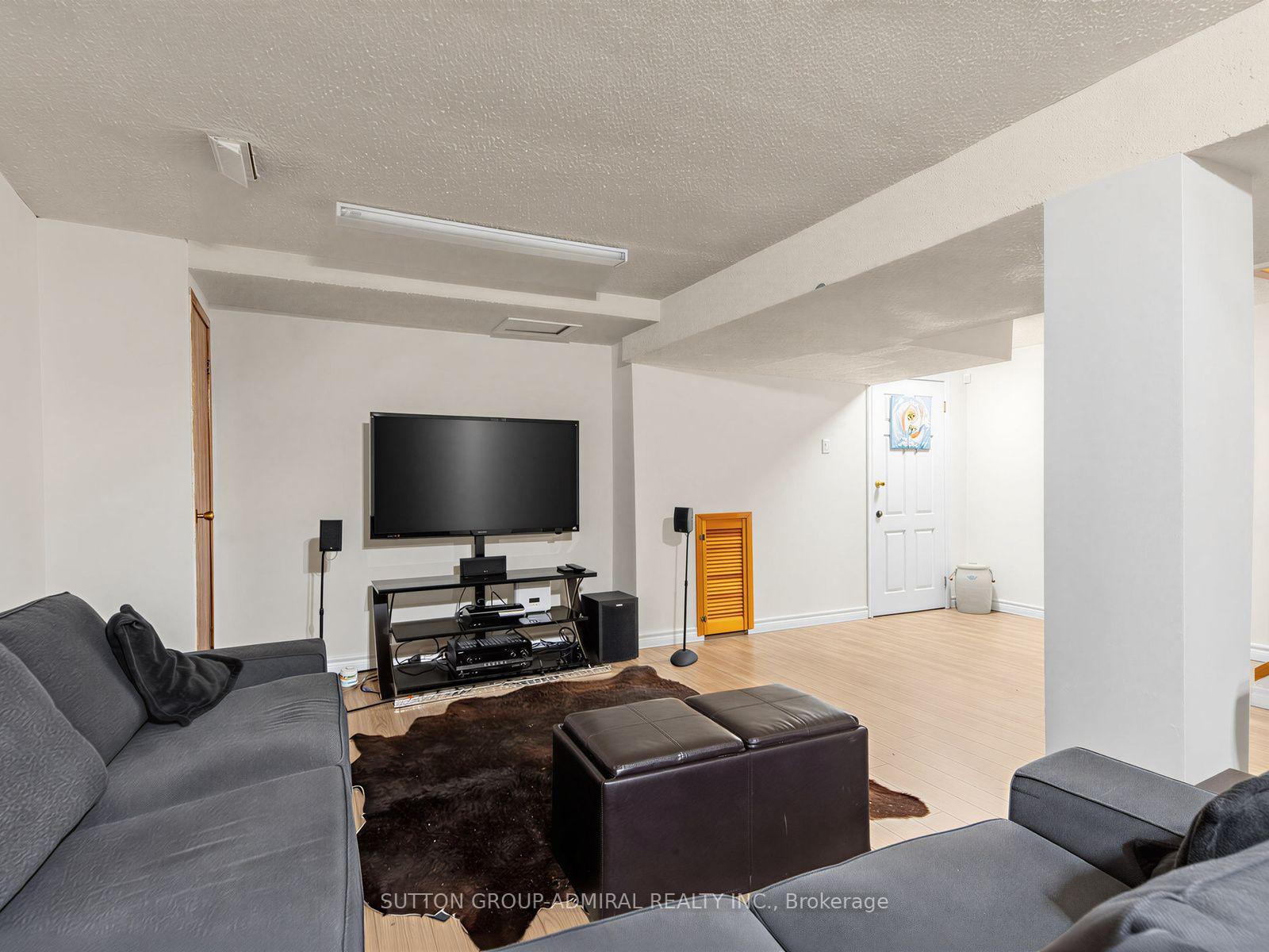 Photo 30 of 59 Marita Place, Vaughan, Glen Shields — HOMEH