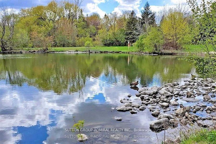 Photo 36 of 59 Marita Place, Vaughan, Glen Shields — HOMEH