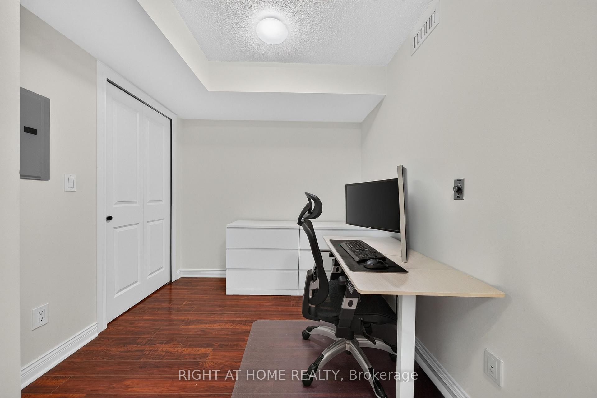 Photo 13 of Unit 321, 231 Fort York Boulevard, Toronto, Niagara — HOMEH