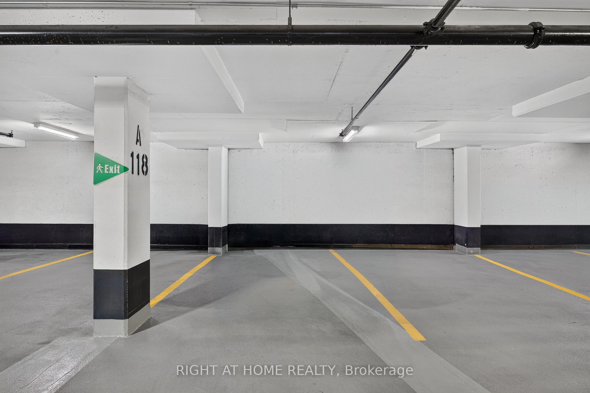Photo 26 of Unit 321, 231 Fort York Boulevard, Toronto, Niagara — HOMEH