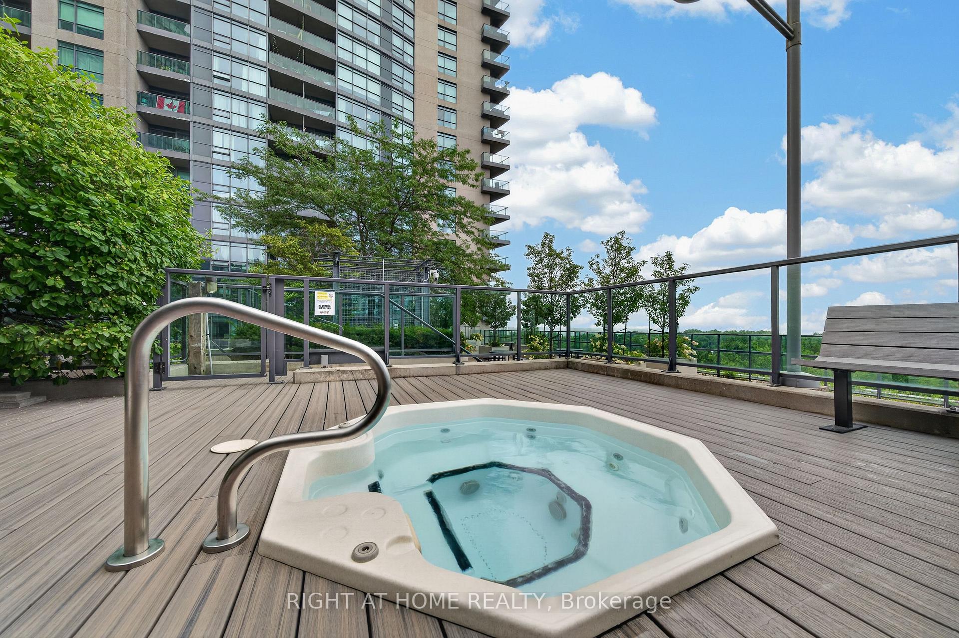 Photo 36 of Unit 321, 231 Fort York Boulevard, Toronto, Niagara — HOMEH